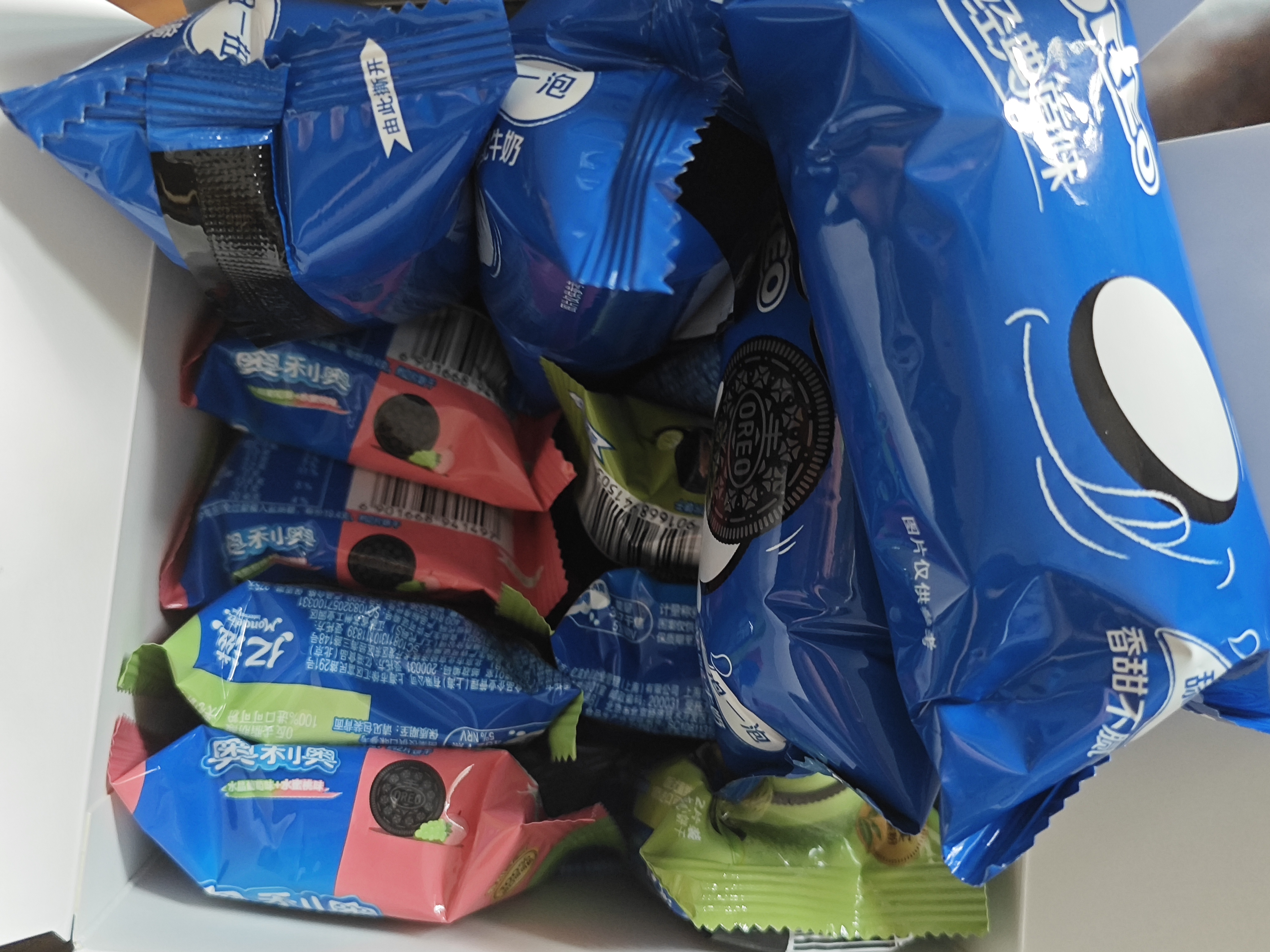 奥利奥（Oreo）夹心饼干休闲零食办公室零食网红小吃 经典原味194g 内含4小包 实拍图