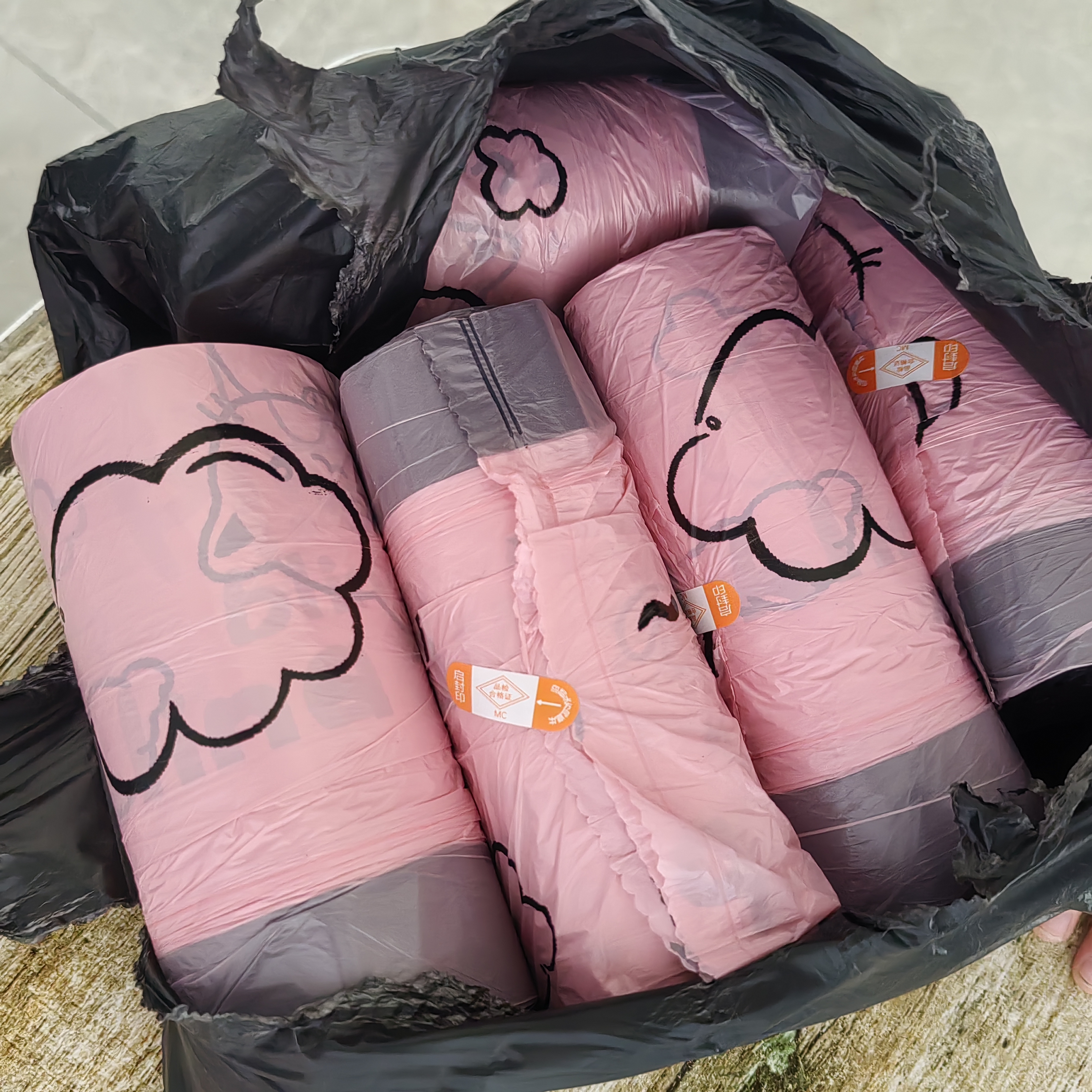 500只特厚垃圾袋家用手提式加厚抽绳大号厨房桶自动拉收口级印花 【粉色猫咪款】加大加厚 250只装 实拍图