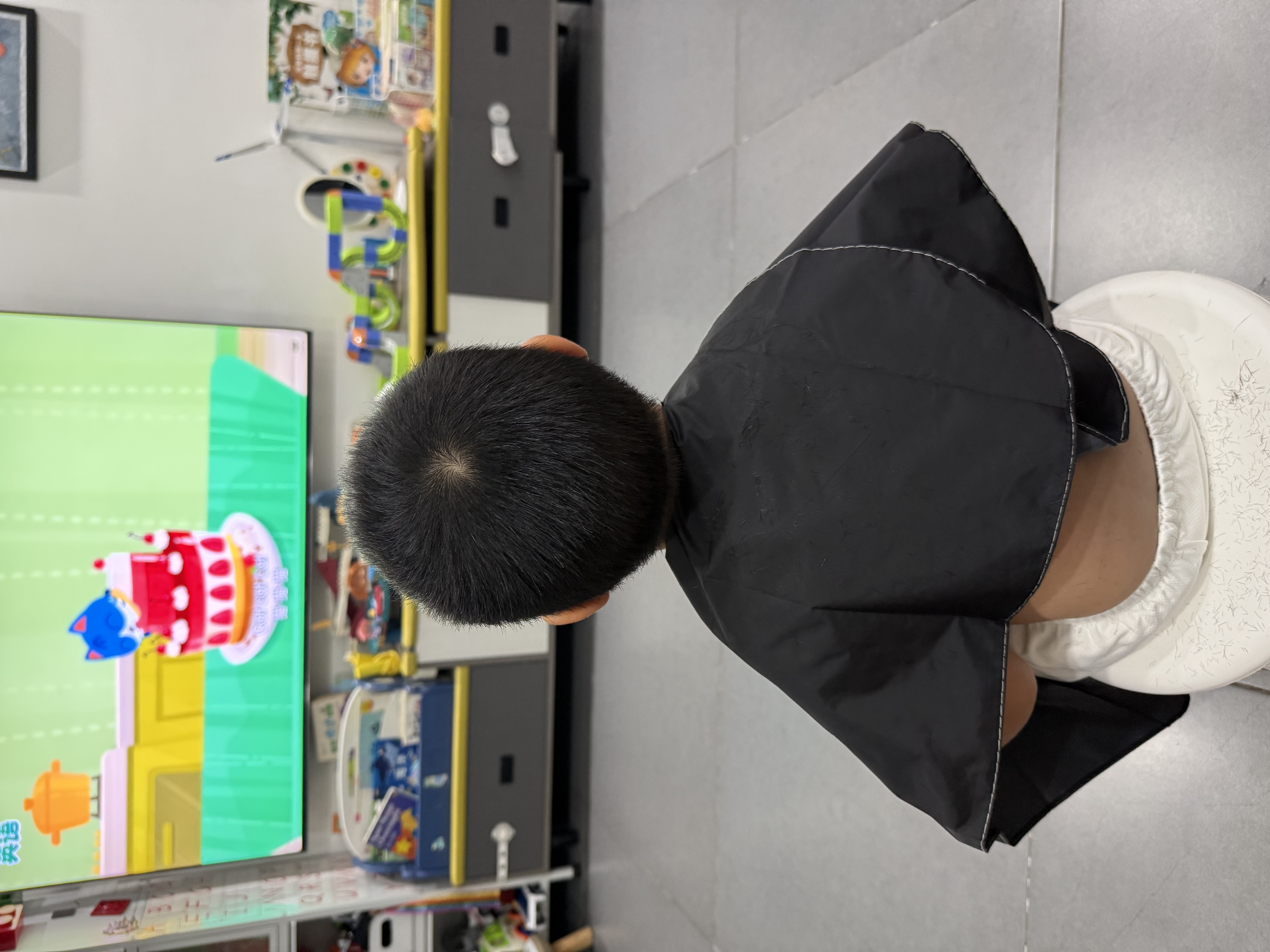 奥克斯（AUX）婴儿理发器家用轻音电动推剪宝宝儿童电动理发推子剃发神器全身水洗 【标配+双剪】毕业礼物 实拍图