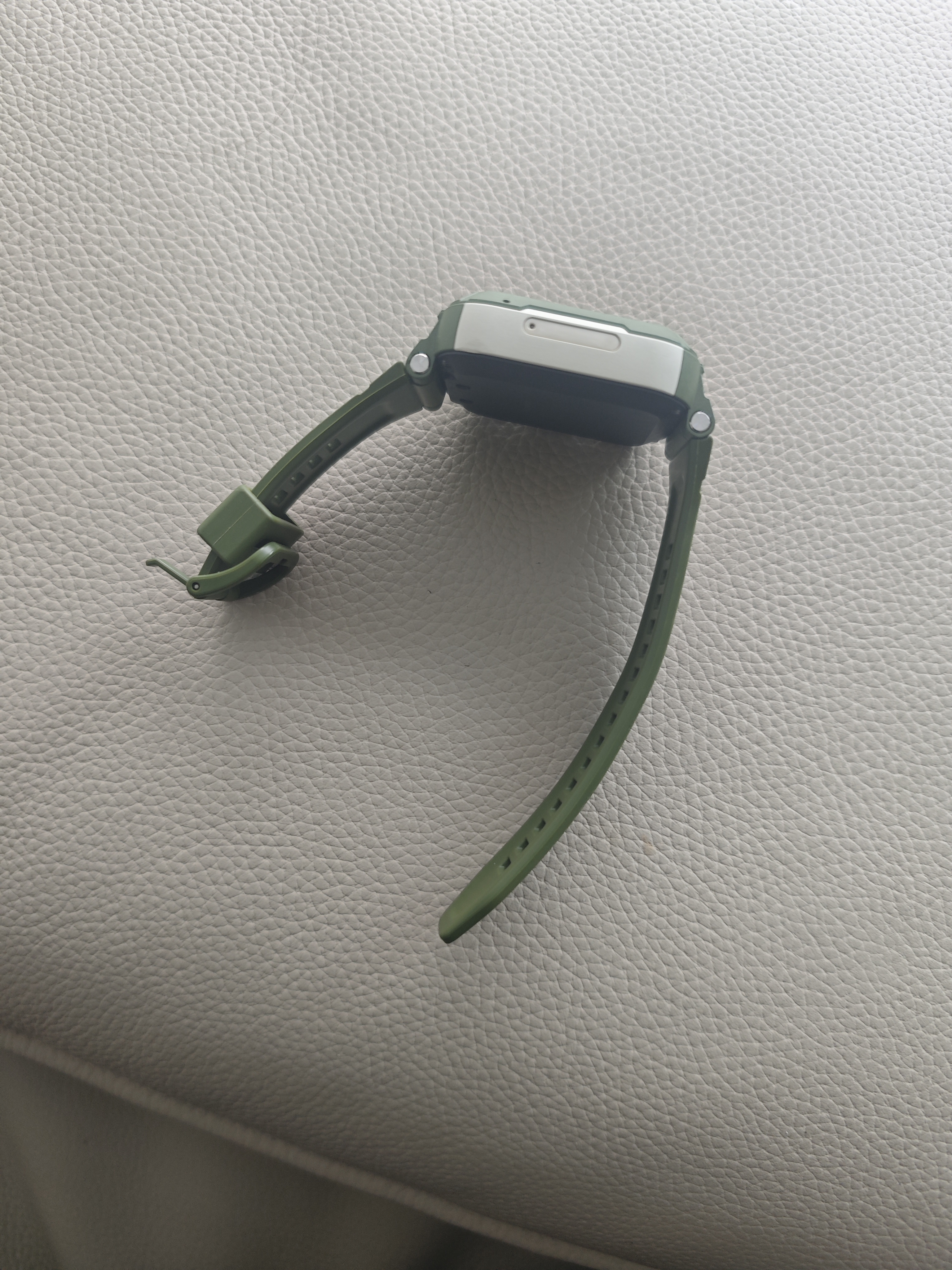 华为（HUAWEI）儿童手表 5 原野绿 智能手表 离线定位 畅连通话 快充大电池 防沉迷设置 学习无打扰男女童 实拍图