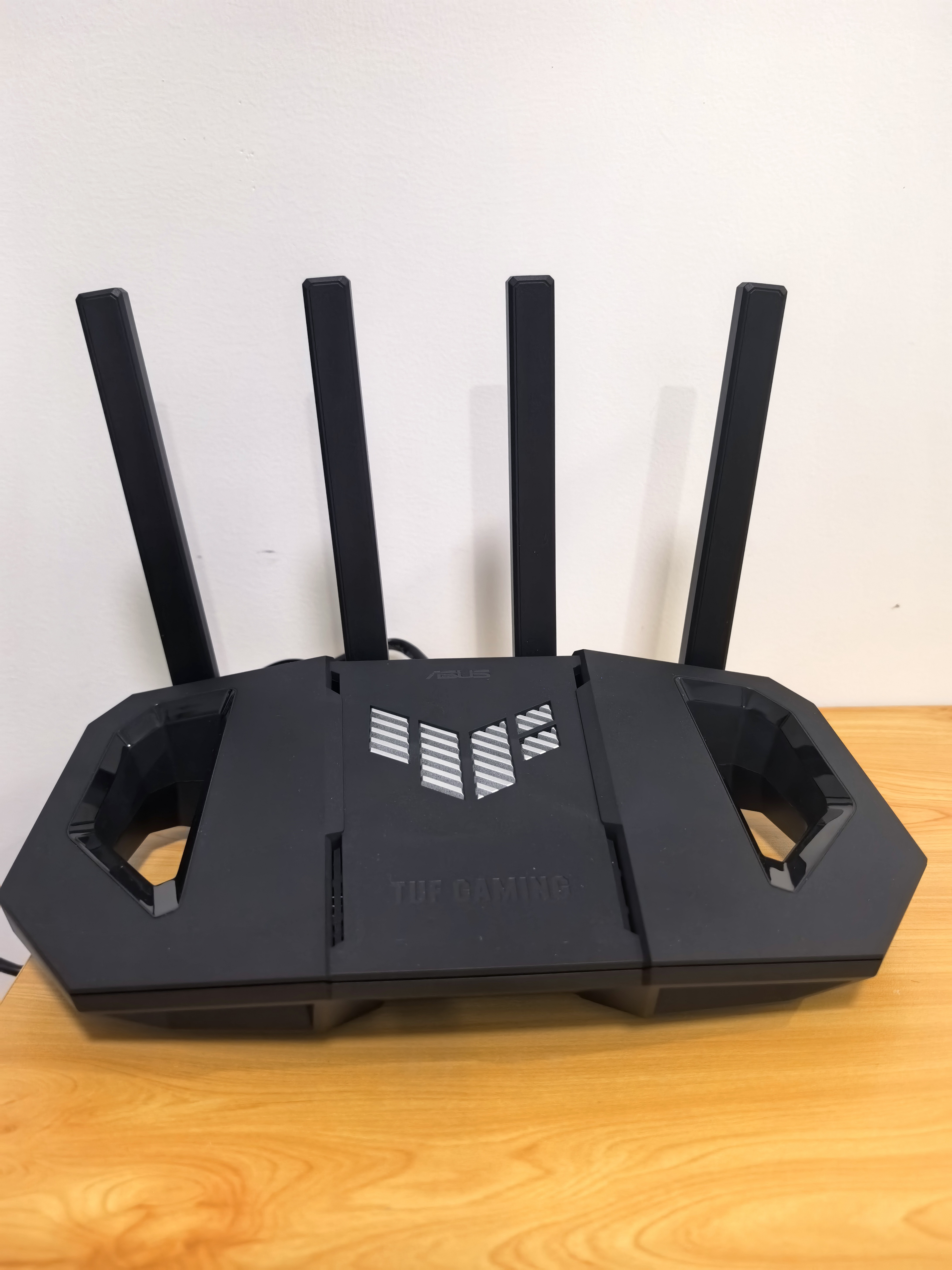 华硕（ASUS）【焕新补贴】TUF小旋风V2 WiFi7电竞路由器 家用无线千兆穿墙王路由 全屋WiFi7套装Aimesh随心组 实拍图
