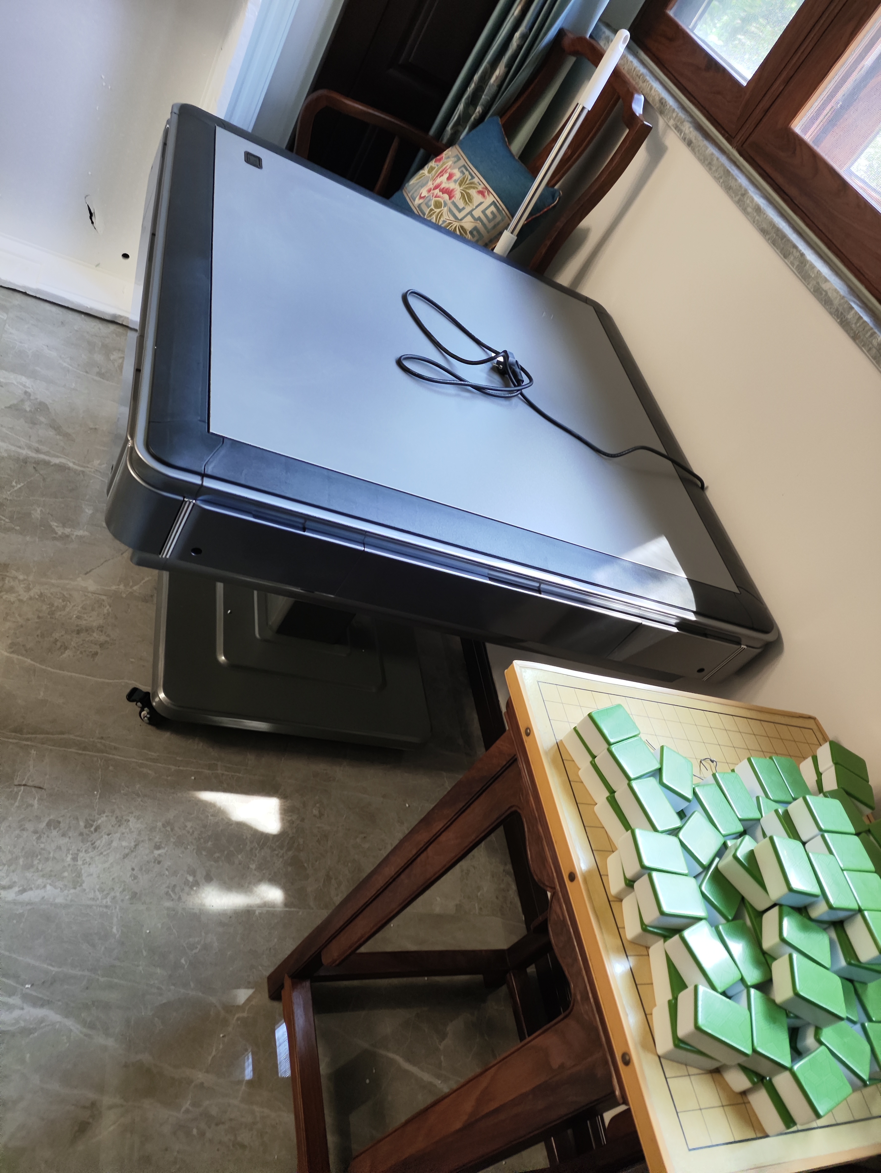 雀满楼【低音杀菌除湿不卡牌】麻将机全自动麻将桌折叠餐桌两用家用一体 【JD仓】低音杀菌降噪+蓝绿麻将+绿绒+盖板+折叠灰 高配版 麻将牌大小请详询客服 实拍图