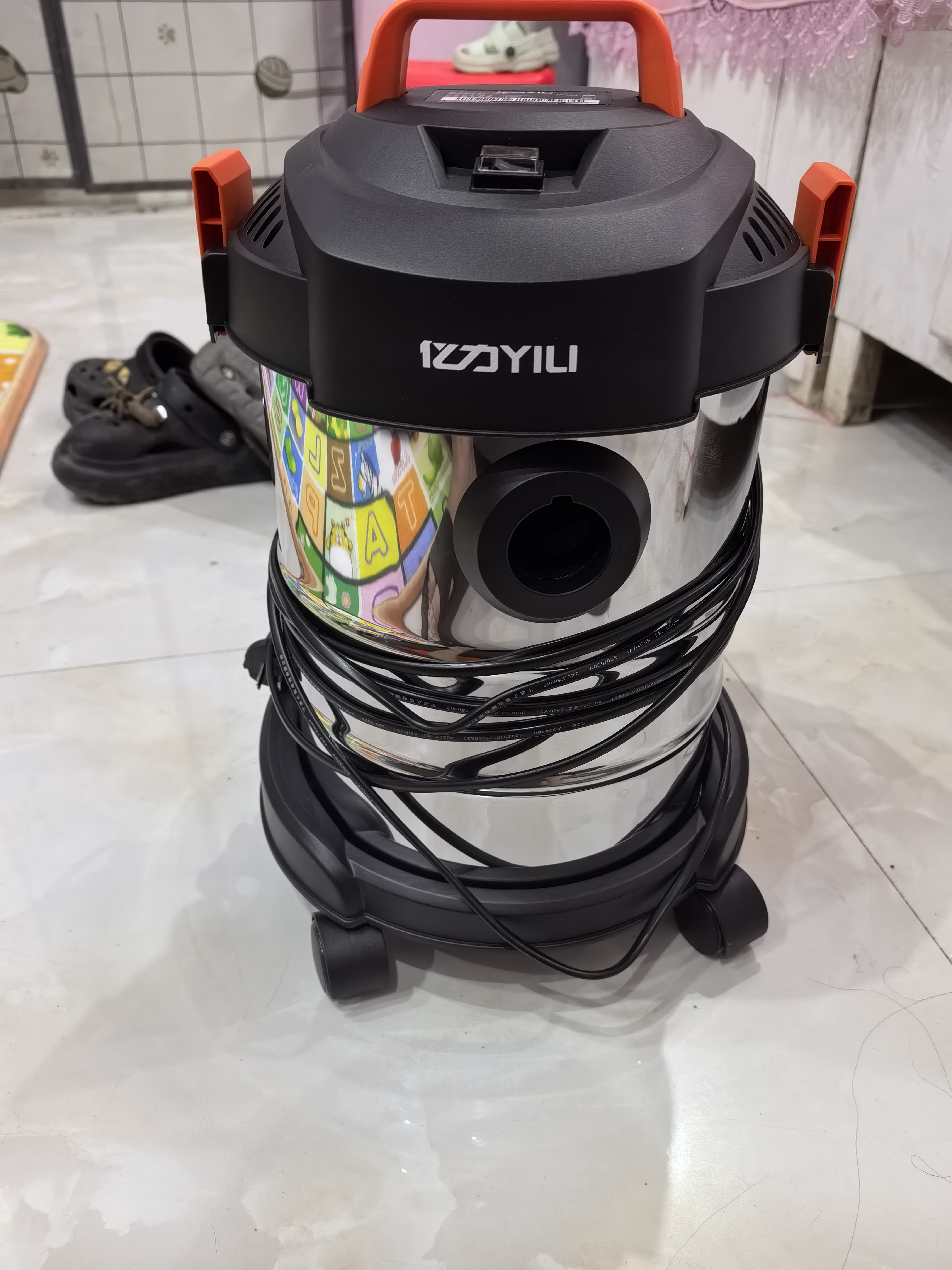 亿力桶式手持吸尘器家用超强大吸力 工业级车载商用大功率有线干湿两用 除尘地毯猫毛桌面开荒保洁6263 实拍图