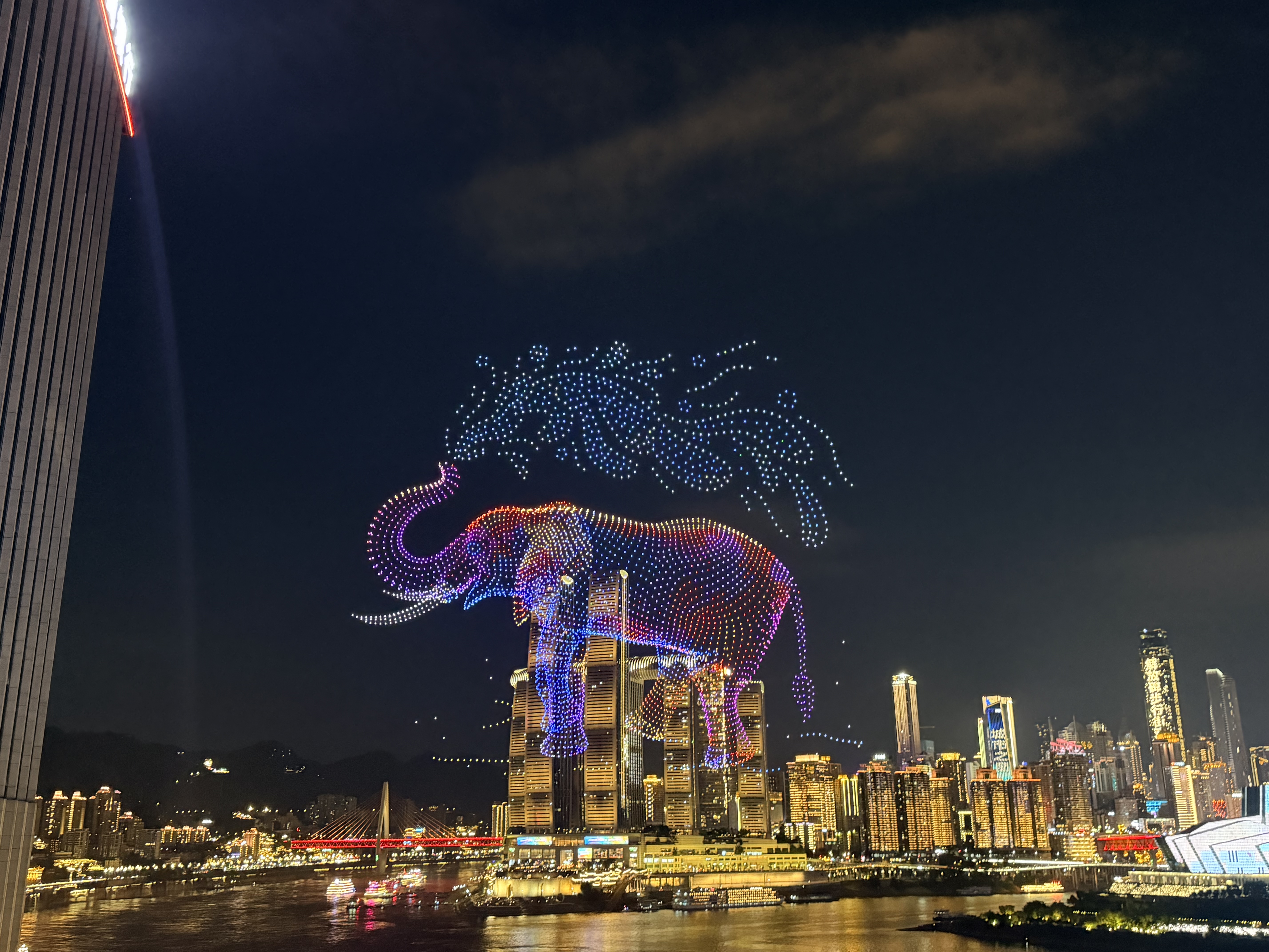 NARBERRY儿童泡澡球带玩具泡泡浴球牛奶浴精油浴盐球洗澡专用多泡泡沐浴球 儿童夜光玩具泡澡球【一盒12颗】 实拍图