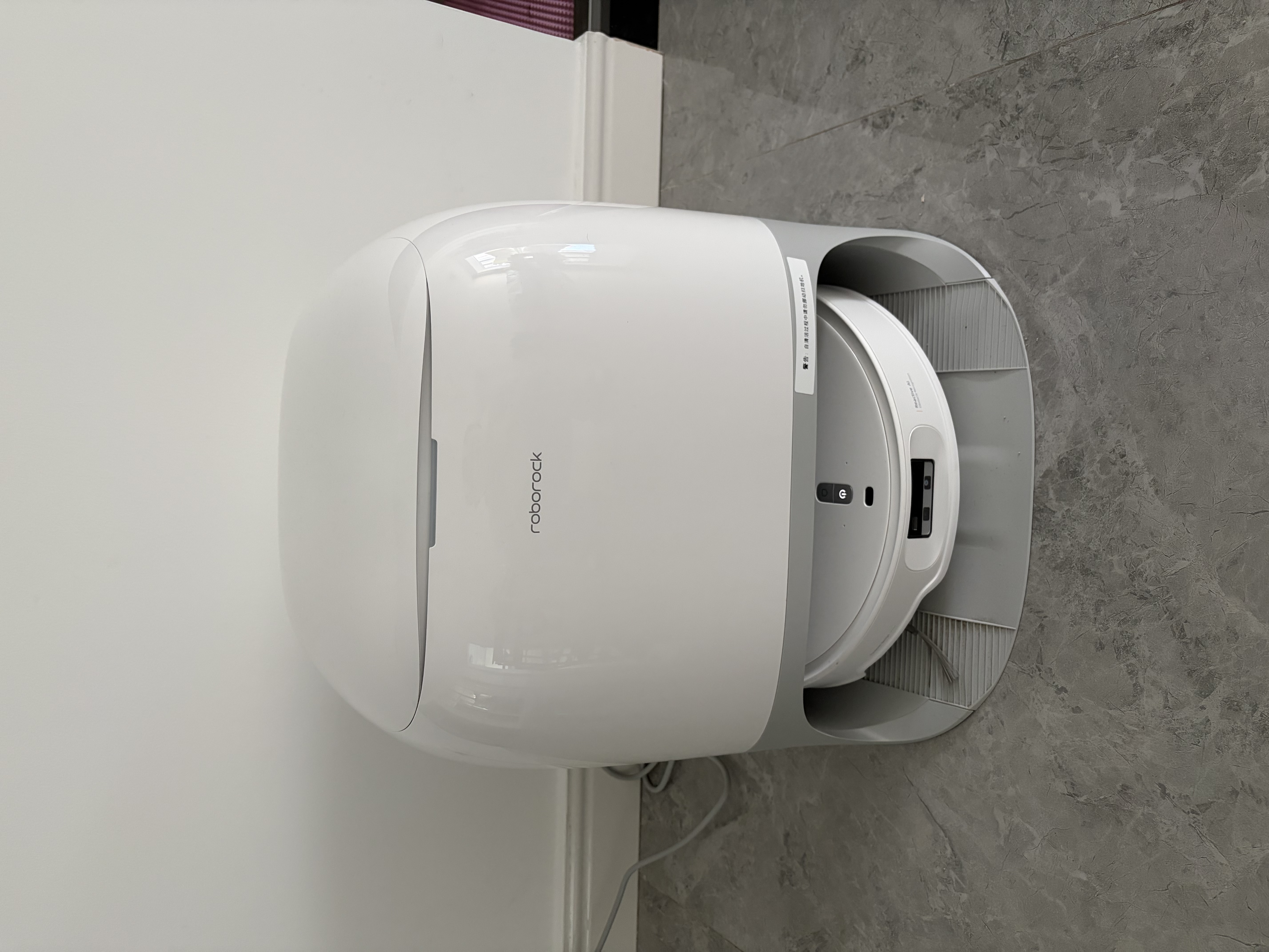 石头（roborock）扫地机器人扫拖一体 P20 Ultra Plus 扫拖洗烘一体机 热水洗拖布擦地拖地 A2250RR 实拍图