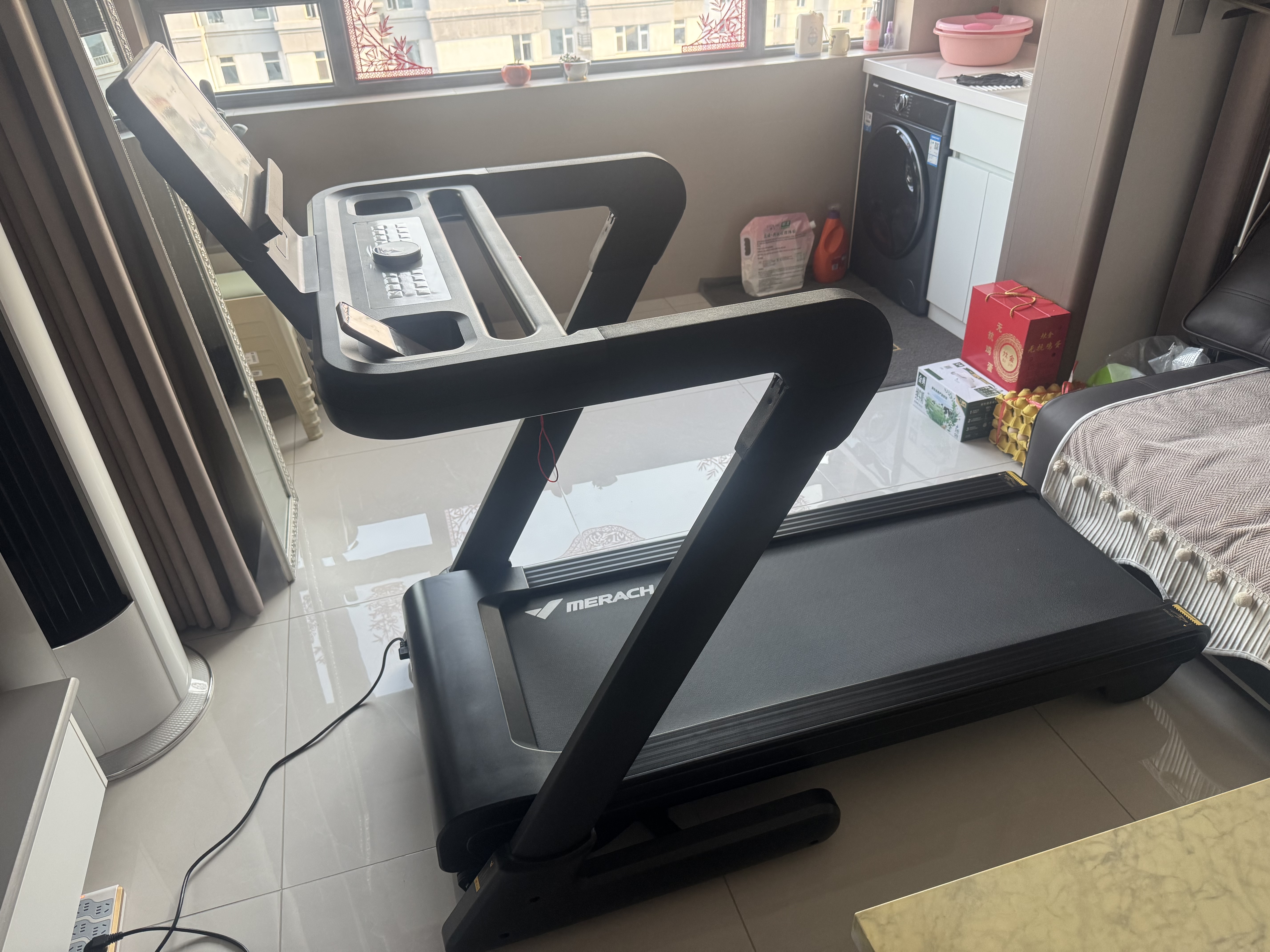 麦瑞克（MERACH）跑步机家庭用爬坡静音减肥健身房走步器材X5Pro+ MR-T10B11/B8 实拍图