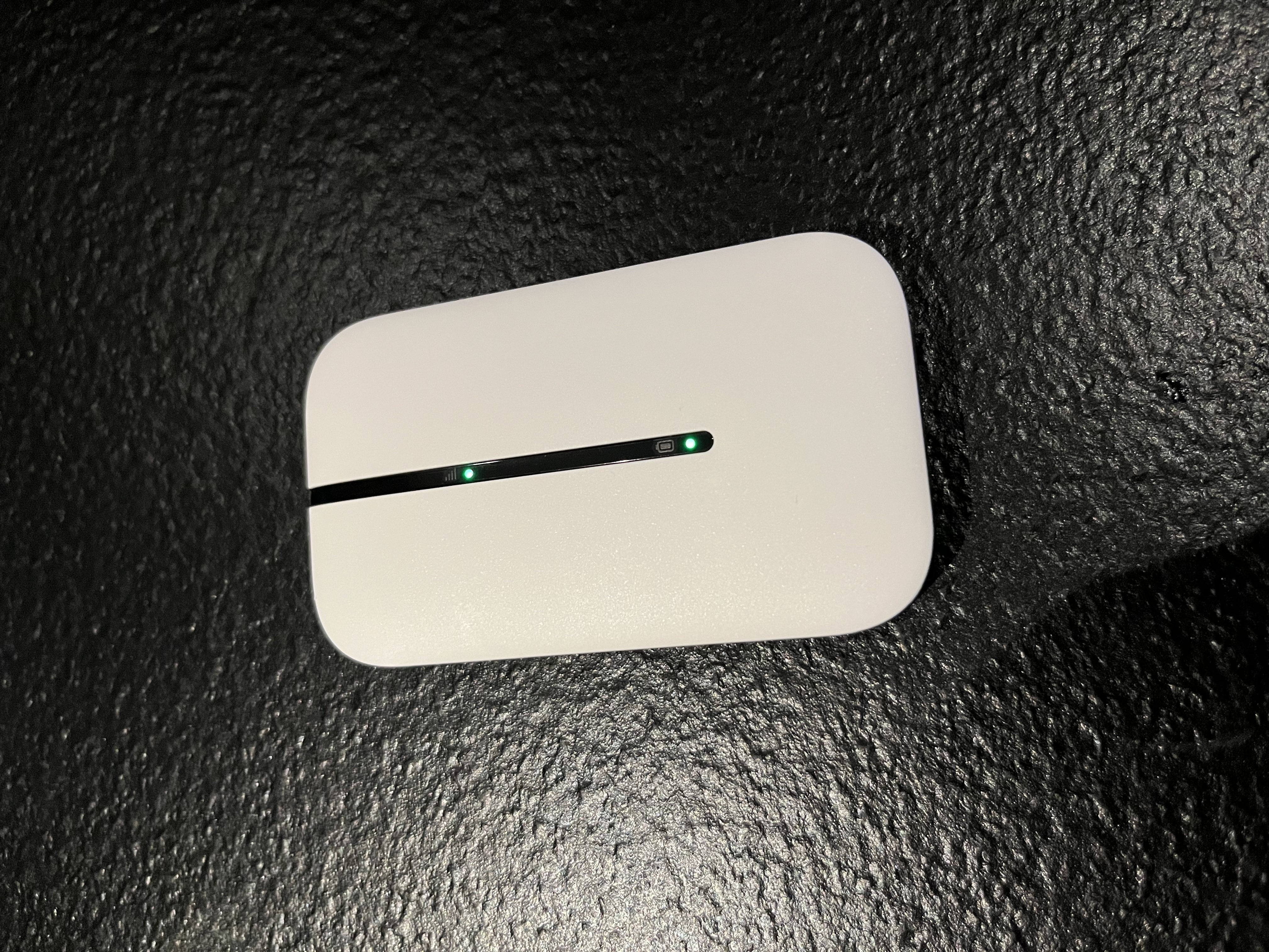 华为鸿蒙智选随身wifi6移动无线随行WiFi3网络4g无线网卡携带无限制三网全国通用流量2026款5G AX15B 顶配WiFi6白【三网切换】3000毫安大电池 实拍图
