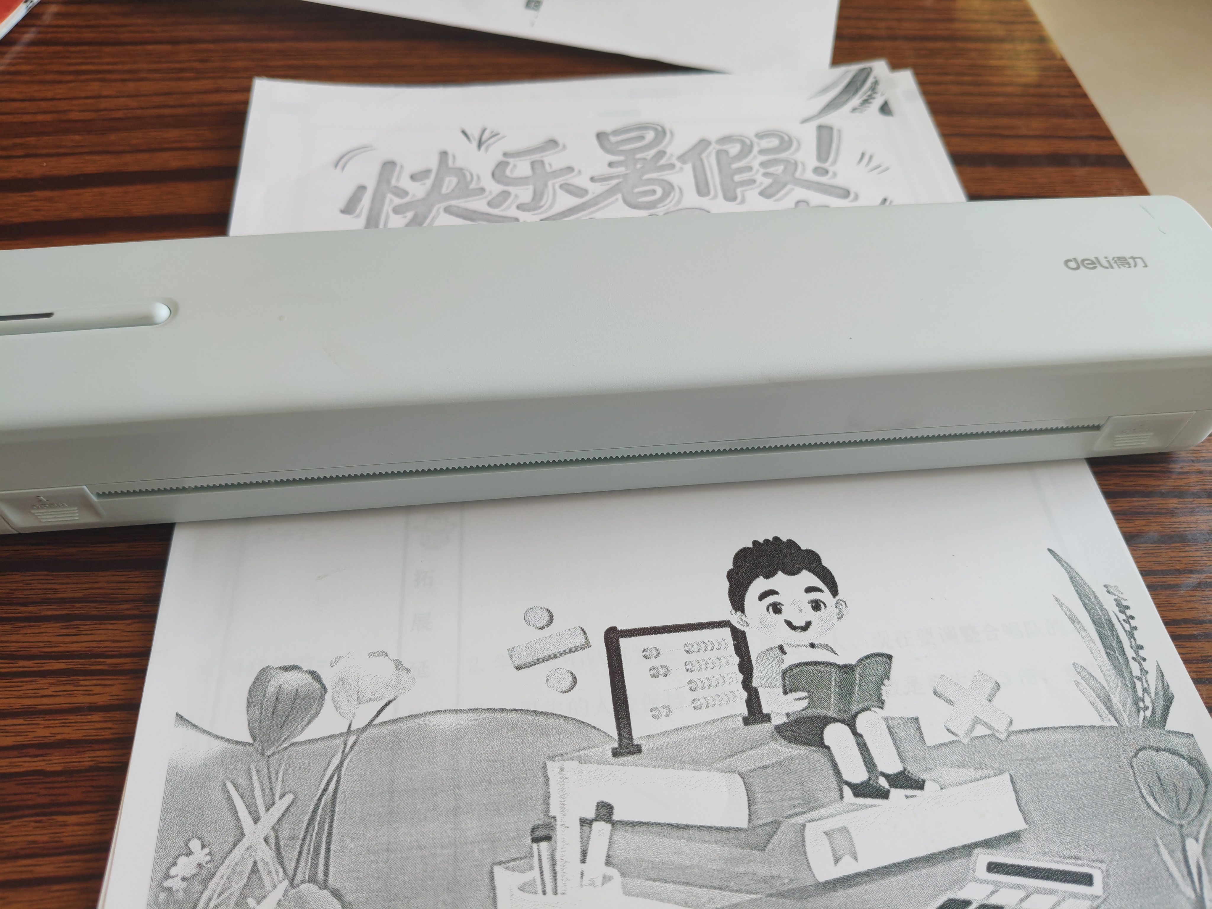 得力（deli）GE299家用作业错题打印机学生家用能连手机蓝牙无线迷你便携式小型试卷整理拍照扫描A4热敏学习机 套餐一：标配+100张纸A4热敏纸 GE299-便携A4打印机(薄荷绿)-永不加墨 实拍图
