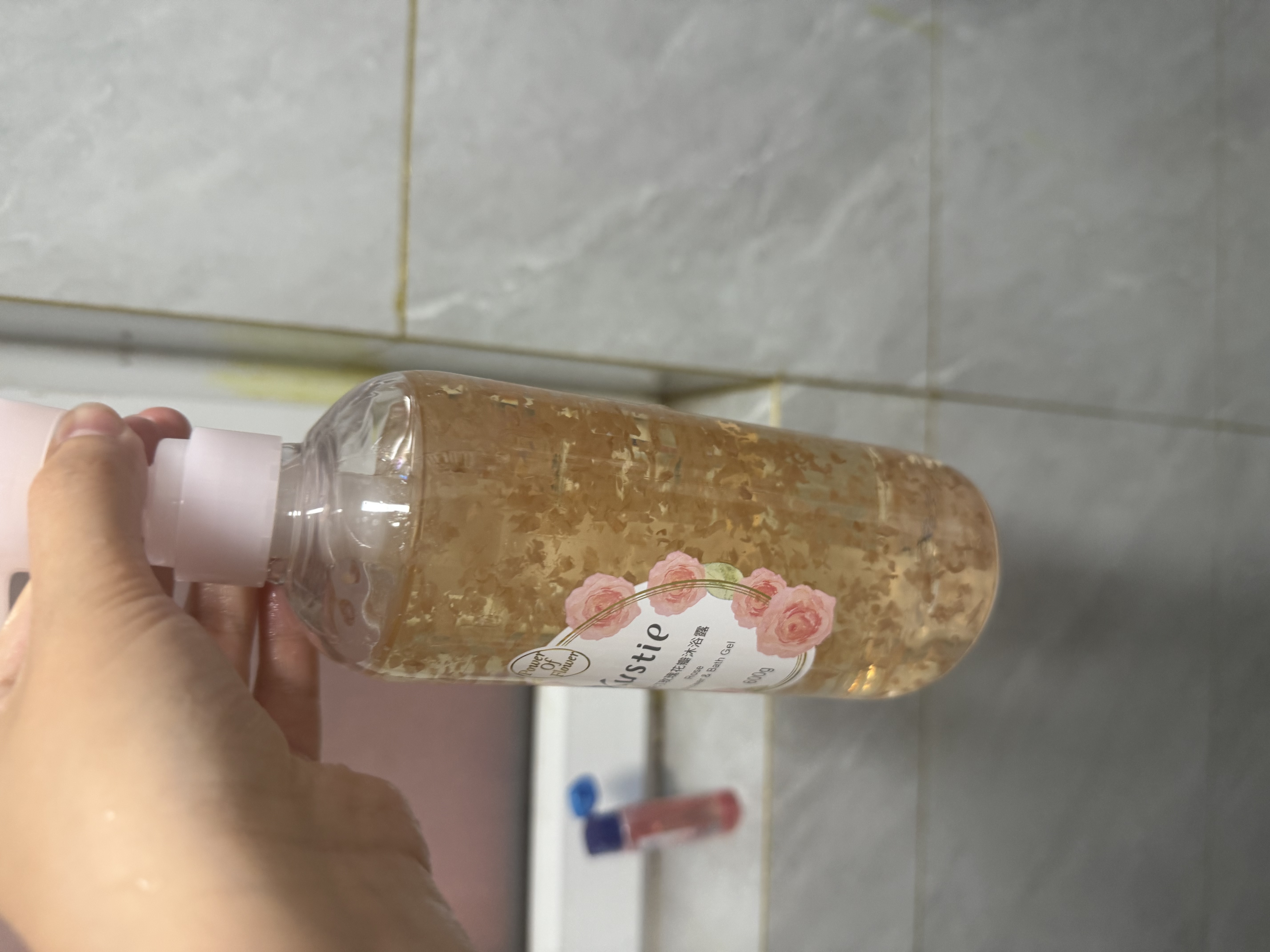 蔻斯汀玫瑰花瓣沐浴露600g 香氛沐浴持久留香泡沫丰富 实拍图