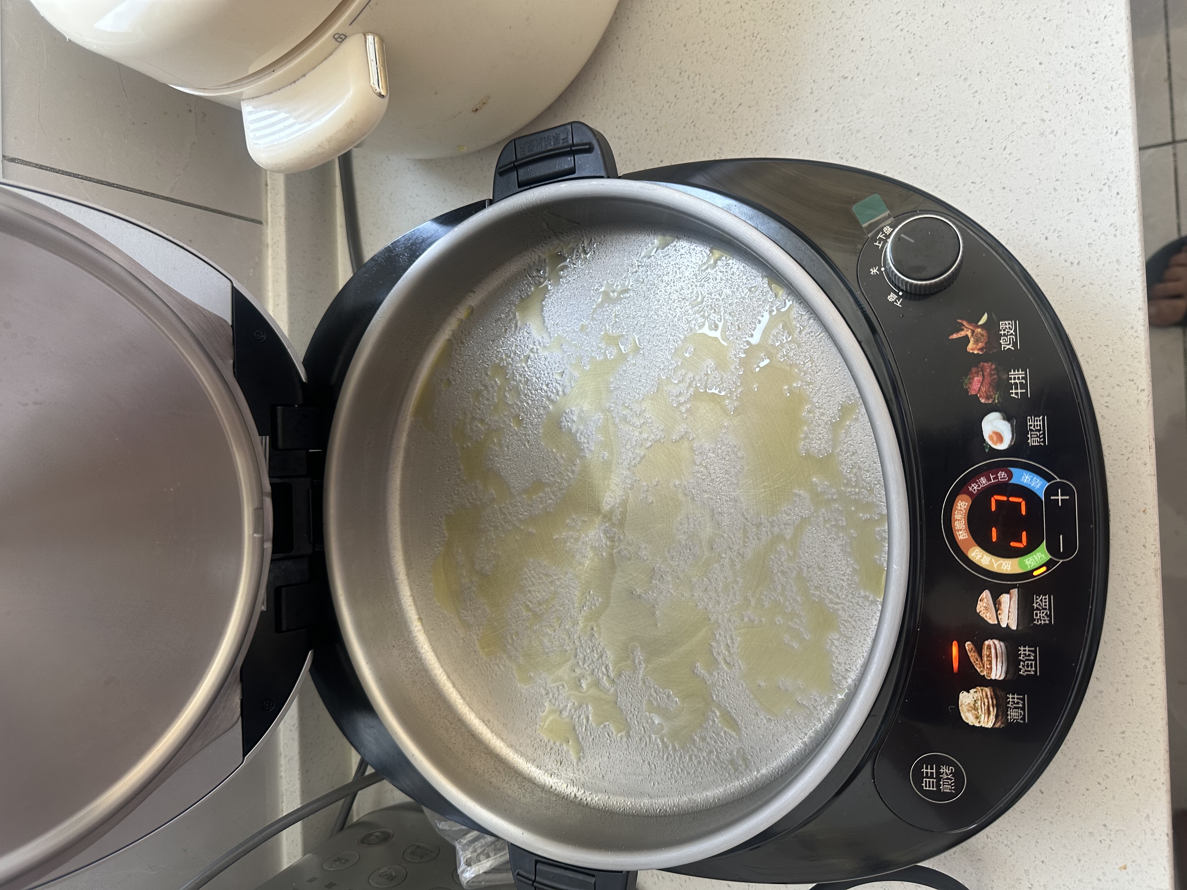 苏泊尔（SUPOR）纯钛电饼铛 0涂层上下盘可拆洗 40mm加深 双面加热煎烤机烙饼锅家用电饼档 触控智能 JD30RT82 实拍图