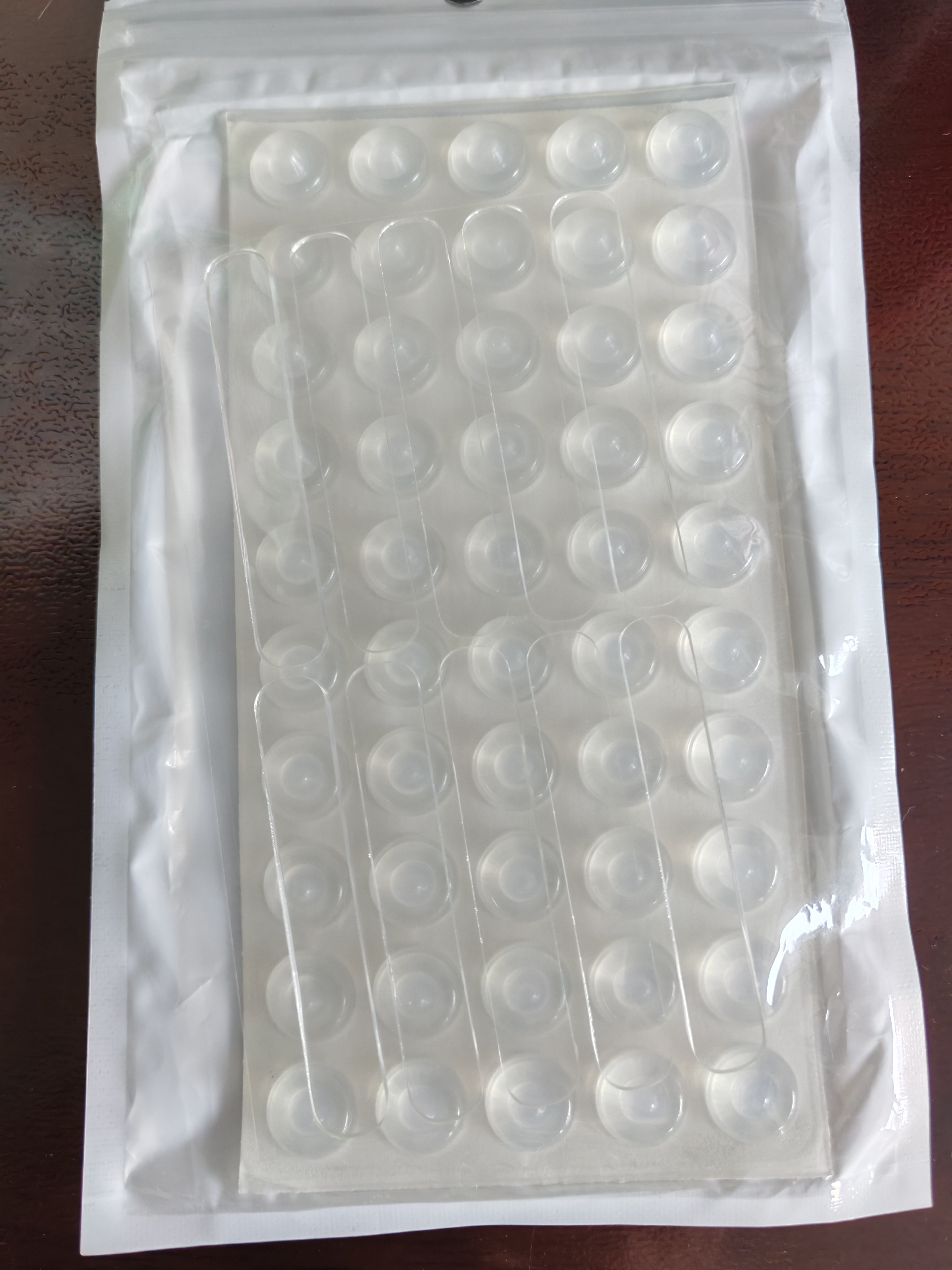 纽备丽提硅胶防撞贴PU防撞条门把手防撞神器冰箱门后防碰撞透明颗粒组合装 实拍图
