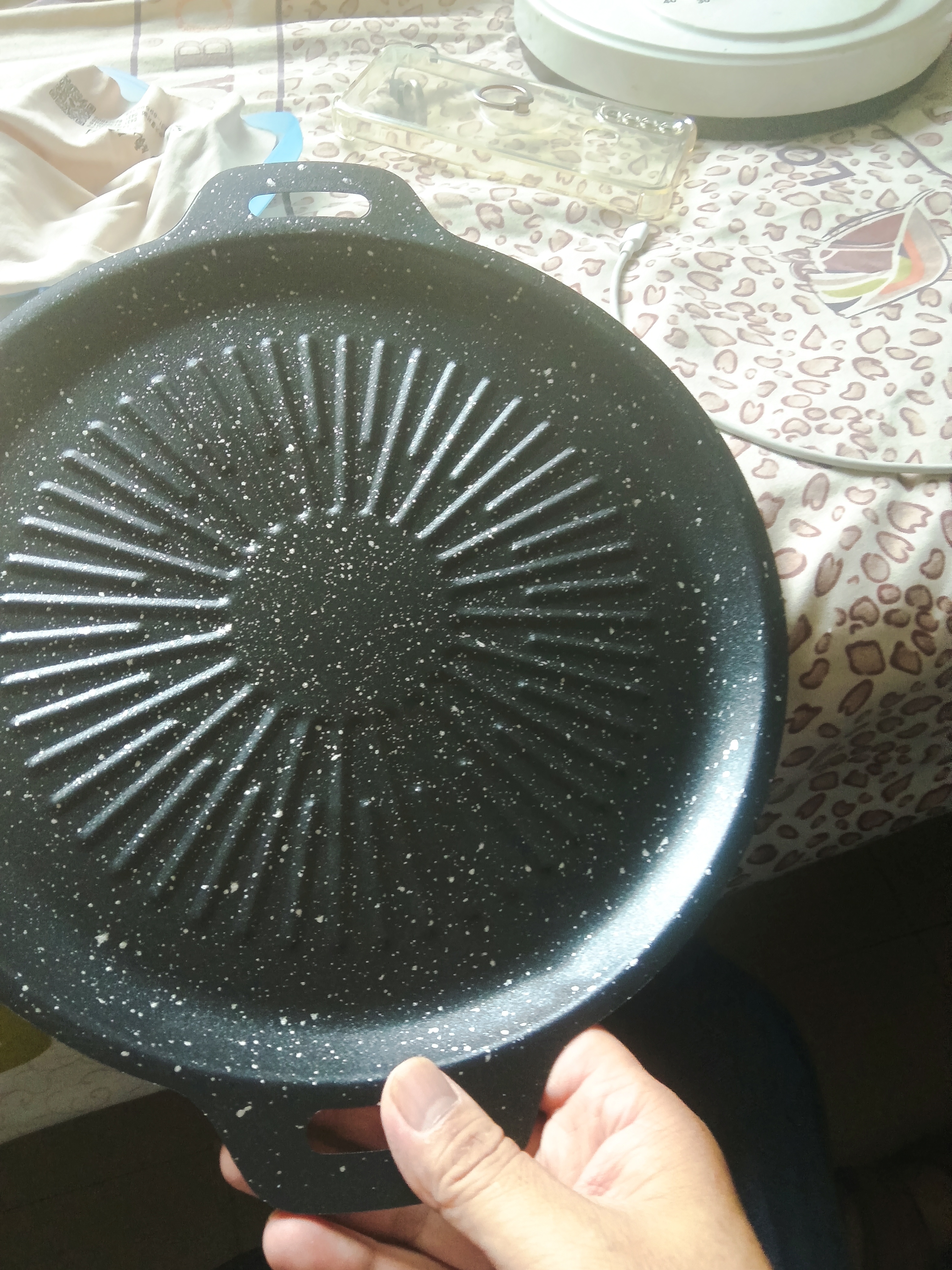 【单烤盘】麦饭石烤肉盘不粘锅铁板烧韩式烤肉电磁炉卡式炉户外 太阳花烤盘 28cm 实拍图