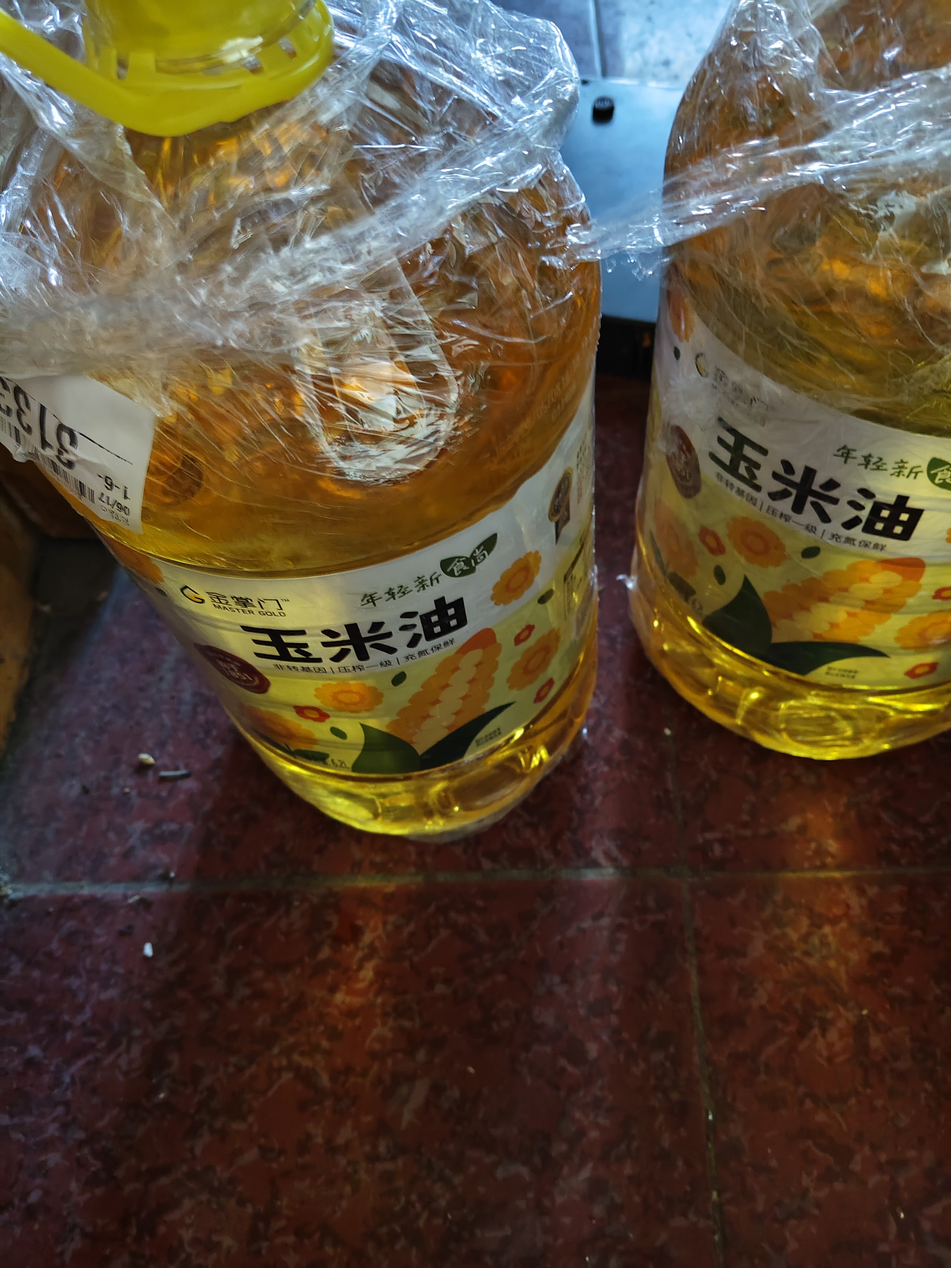 金掌门食用油压榨一级少油烟充氮保鲜葵花籽油6.2L*2 实拍图