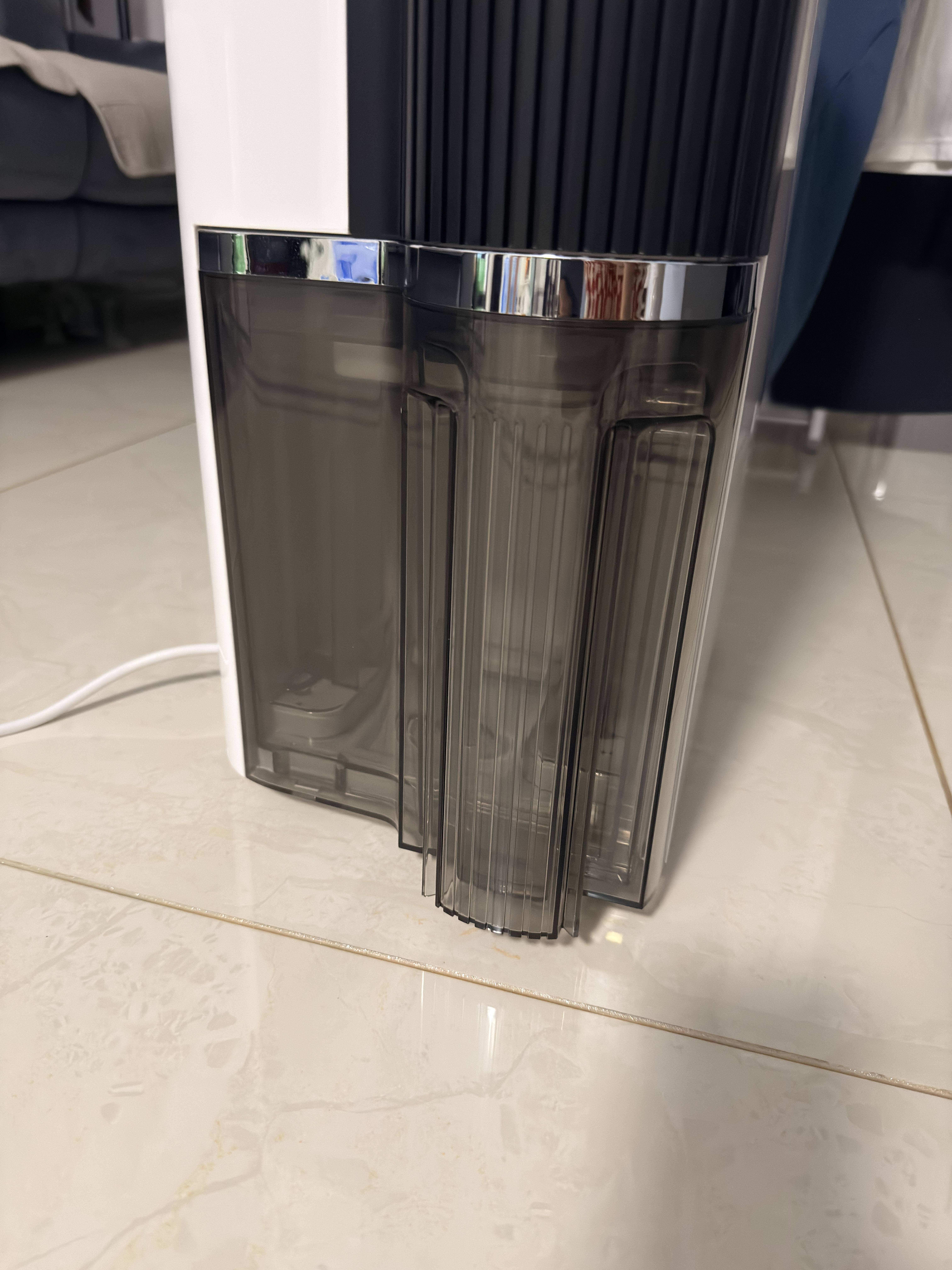 德业（Deye）除湿机/抽湿机 除湿量25升/天 45㎡家用轻音地下室除潮除湿器干衣机客厅卧室 手机智控DYD-T22A3 实拍图