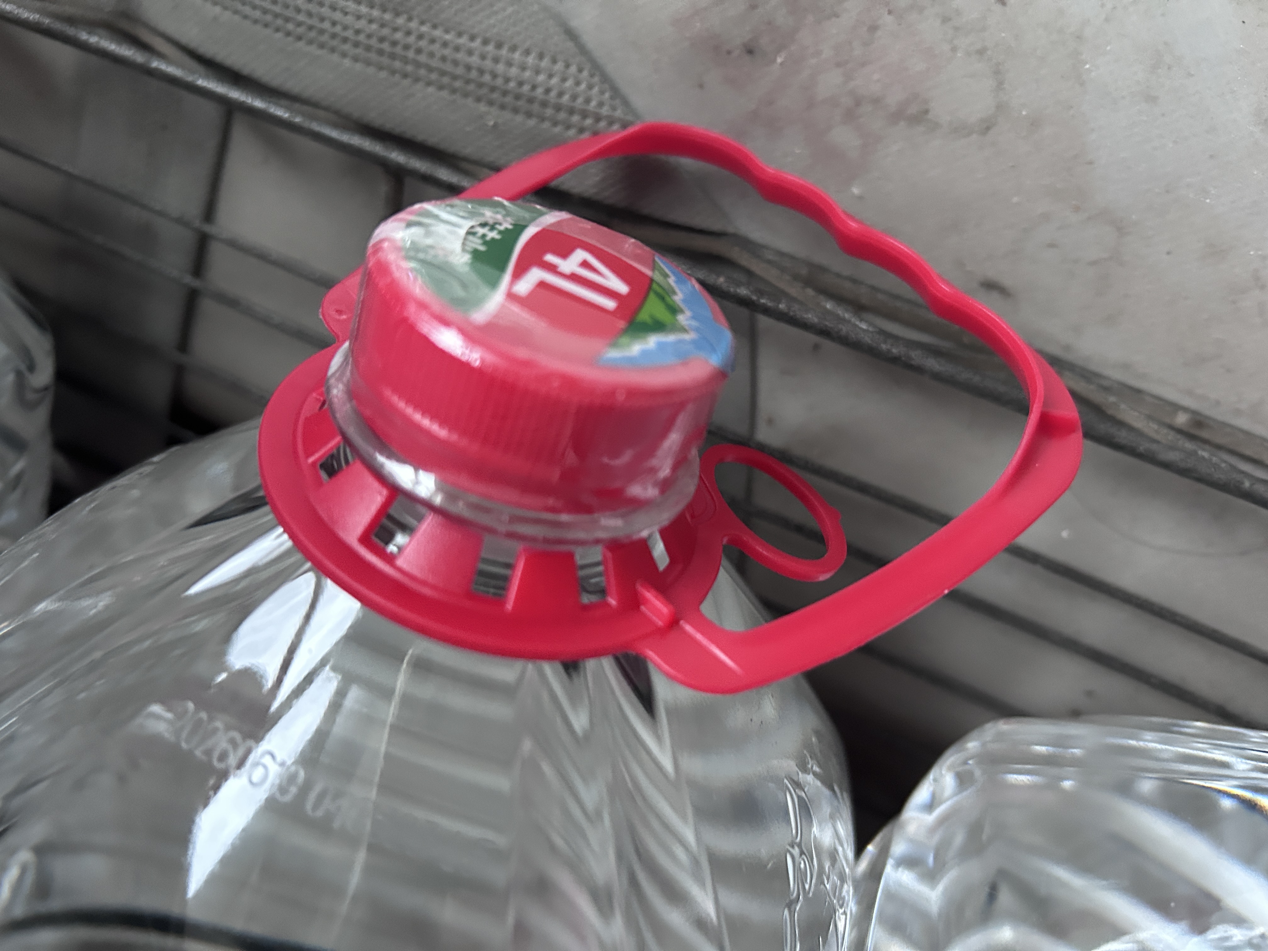 农夫山泉 饮用水 饮用天然水4L*4桶 整箱装 桶装水 实拍图