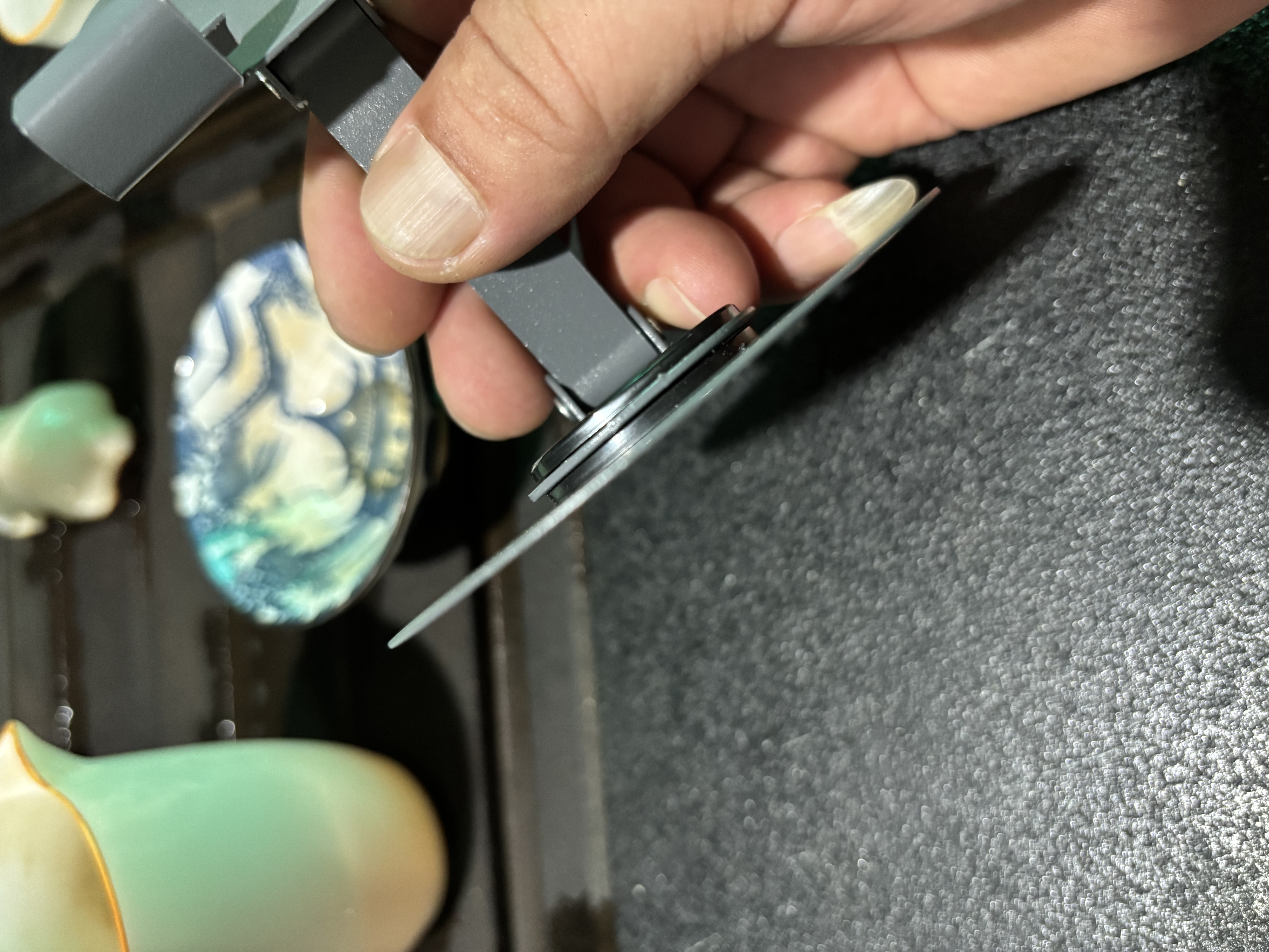 全金属手机支架360度旋转机械折叠桌面追剧网课通用苹果17华为小米懒人直播便携 特惠款-直线镂空灰【全金属】360°旋转折叠 实拍图