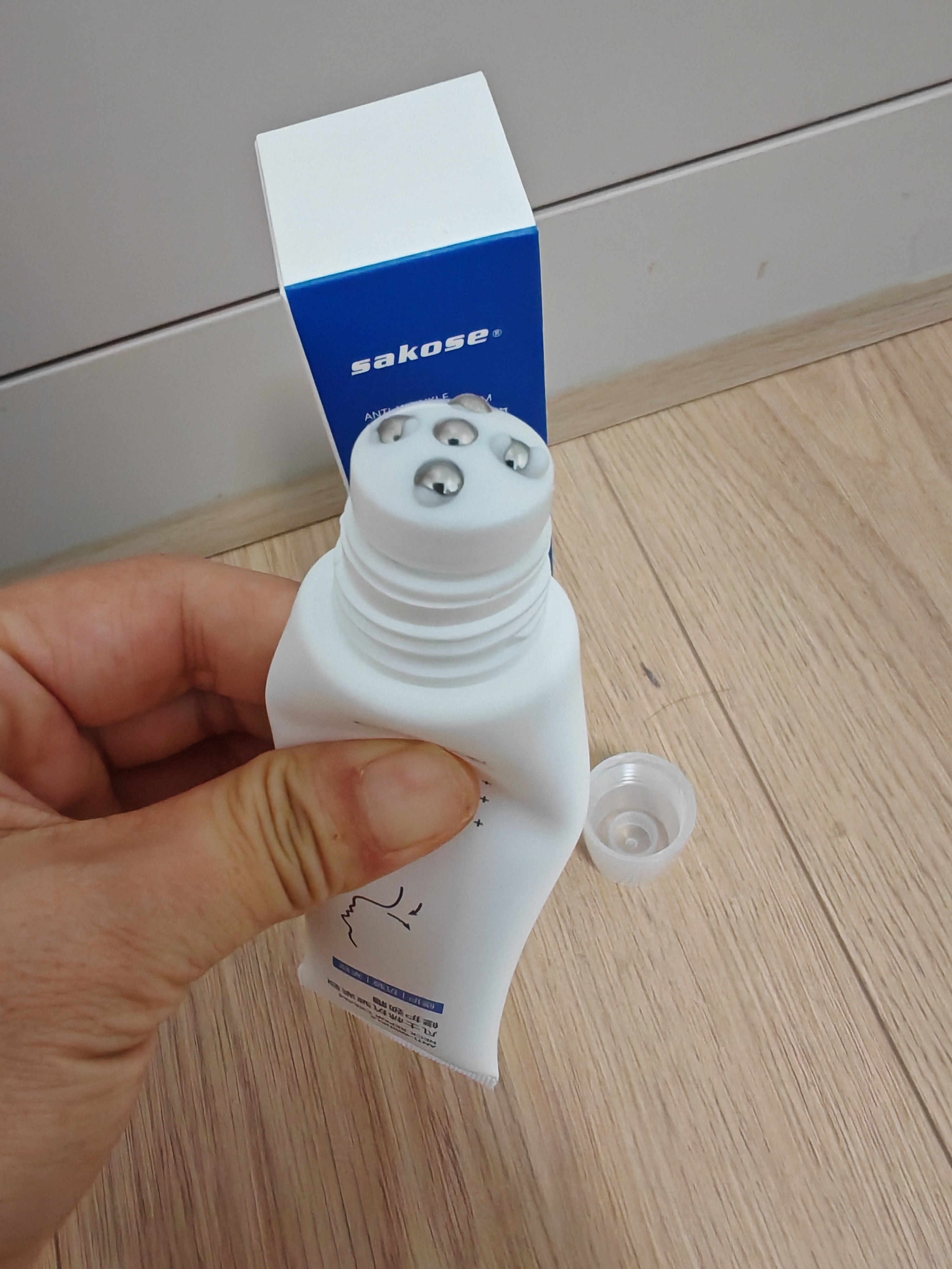 sakose凡士林紧致抗皱修护柔珠滚轮颈霜50g颈膜贴淡化颈纹脖子细纹皱纹 实拍图