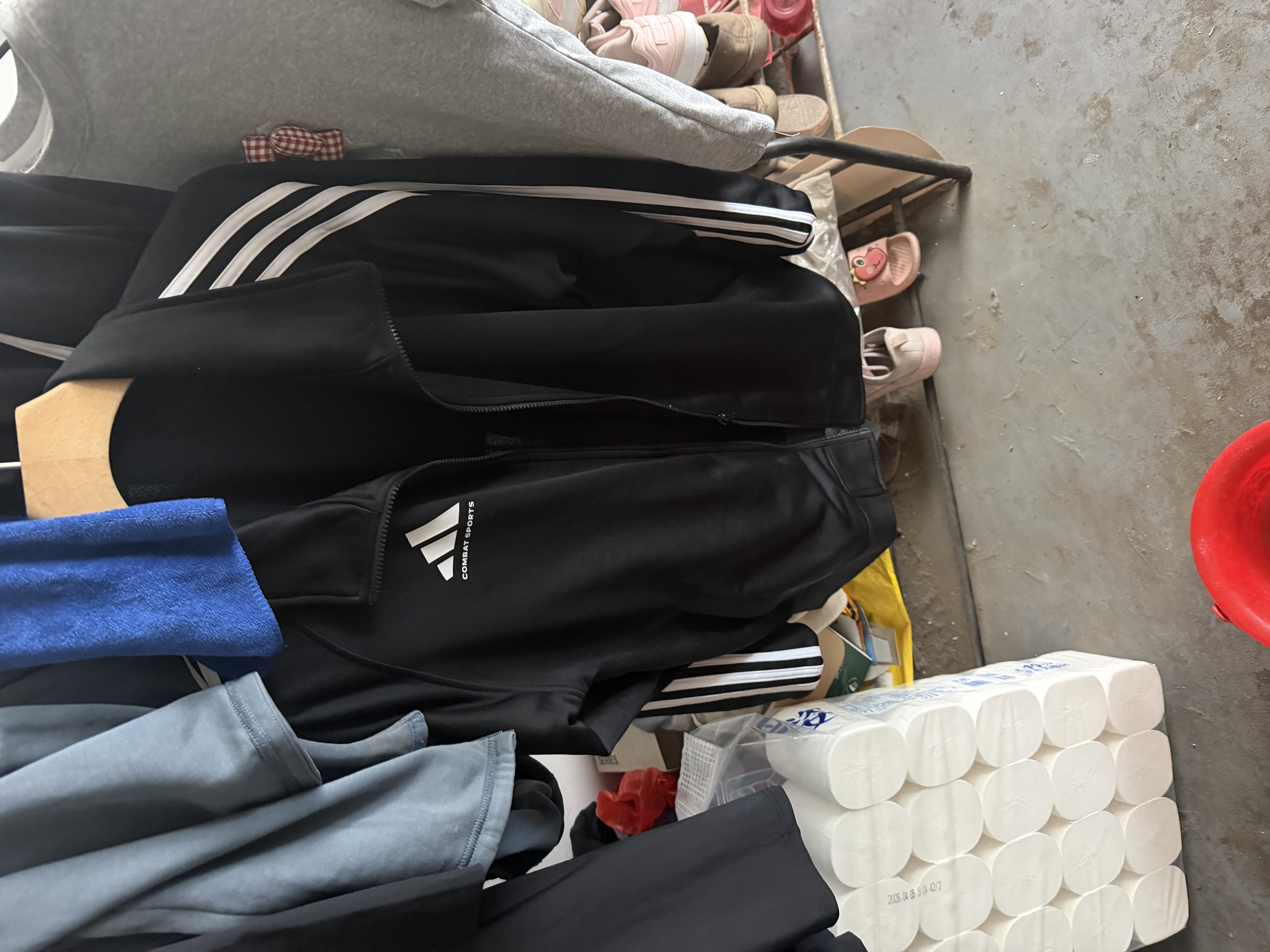 阿迪达斯（adidas）运动套装男春季跑步运动套装防风夹克收腿裤两件套 黑白 2XL 实拍图