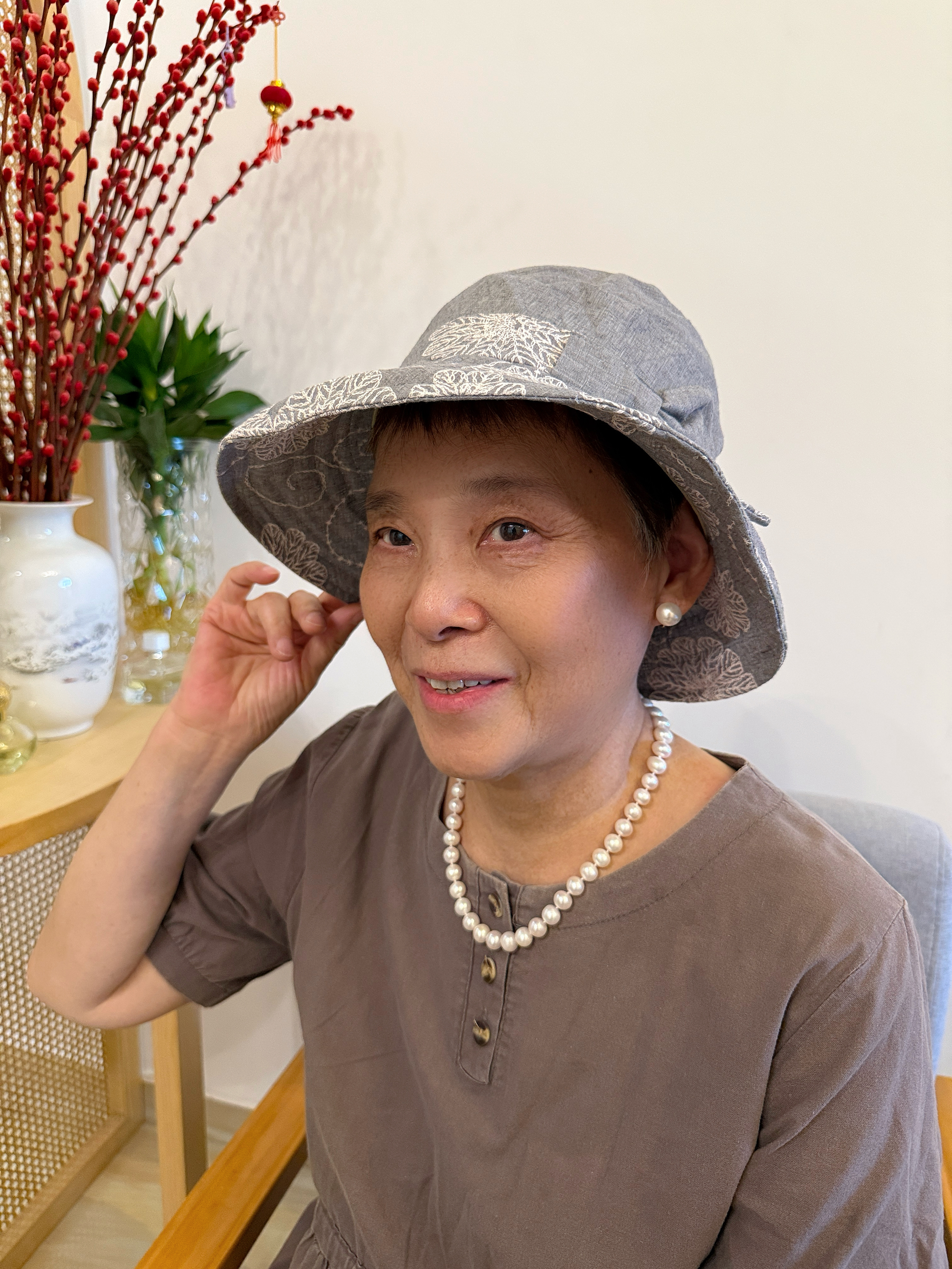 俞兆林中老年女士防晒帽夏季薄款透气户外太阳帽遮阳帽渔夫帽盆帽 灰色 实拍图