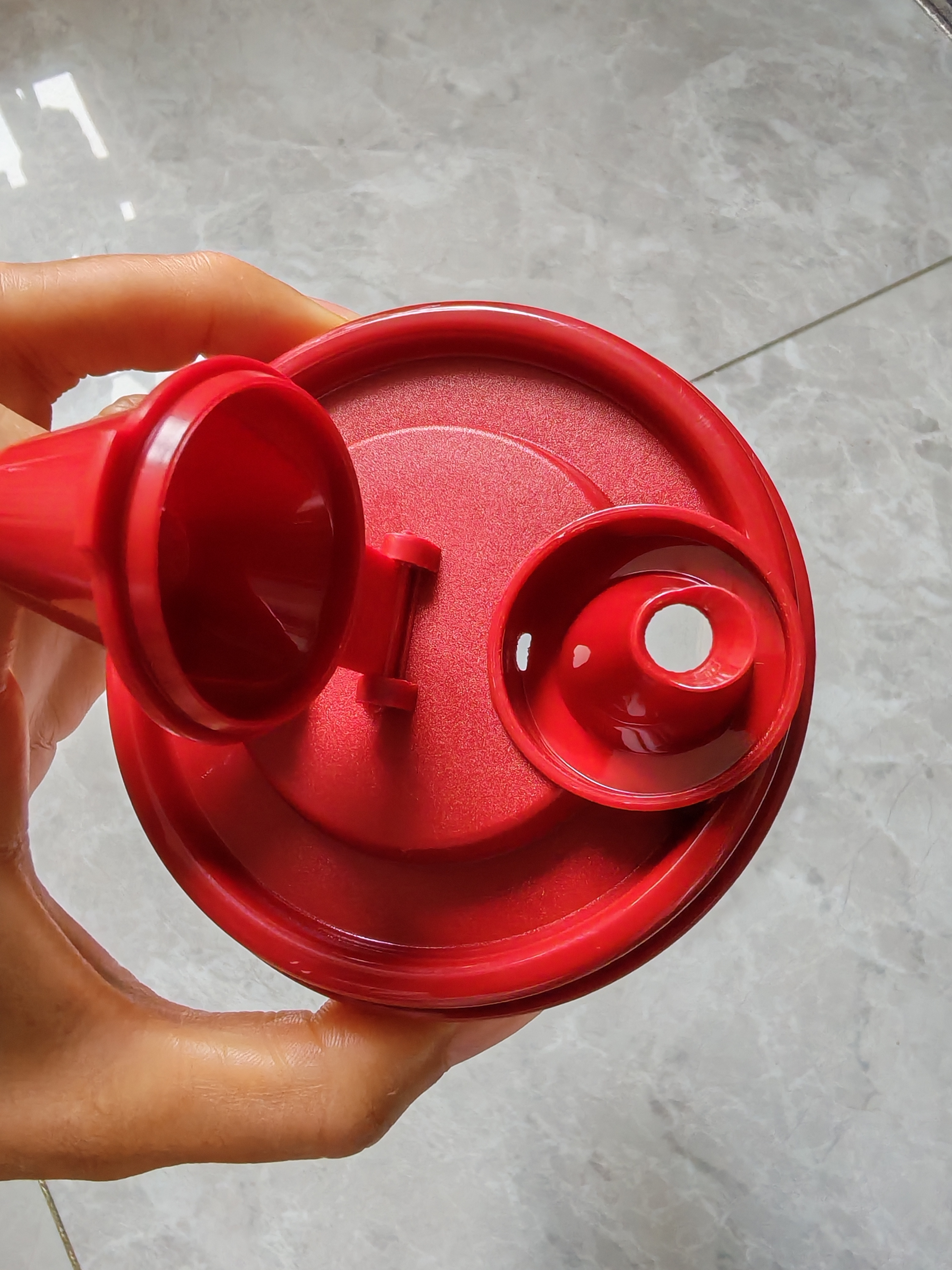 特百惠（Tupperware）650ml中号油壶家用油瓶酱醋调味壶不漏油材质密封防漏 实拍图