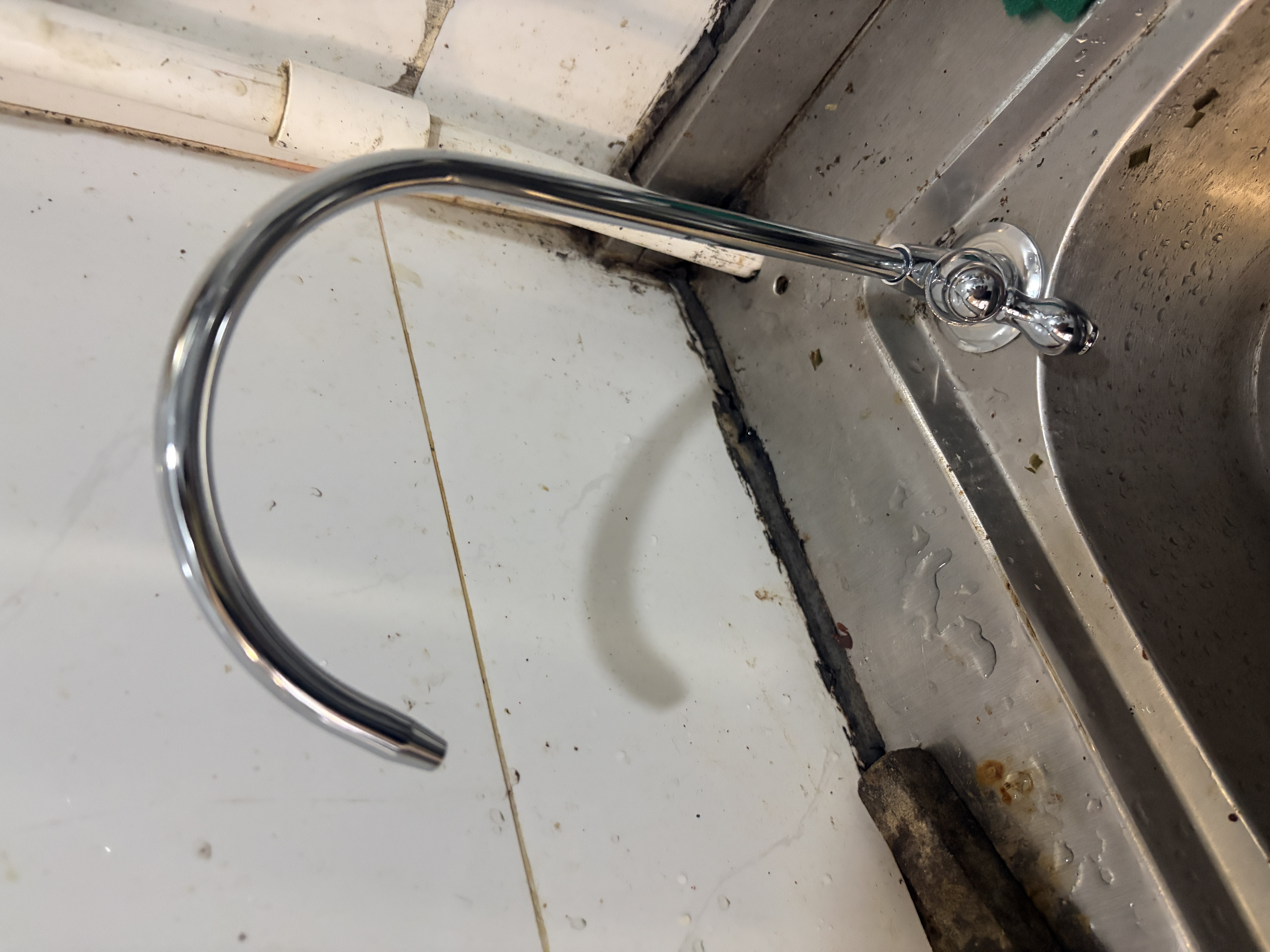 苏泊尔（SUPOR）净水器家用超滤机滤水器厨下式自来水净化器矿物质净水器水龙头前置过滤器净水机DU2U3 实拍图