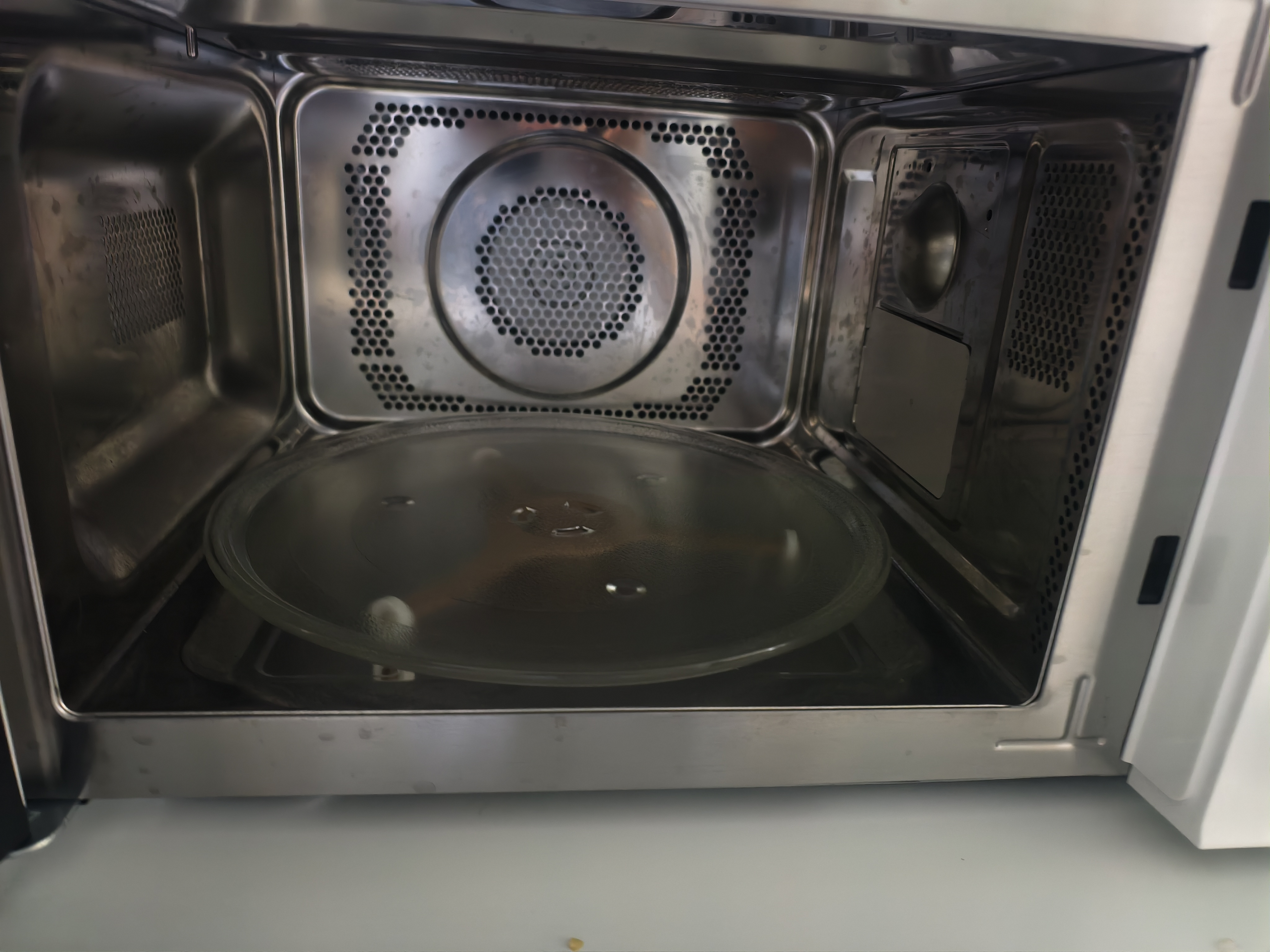 东芝（TOSHIBA）东芝家用微波炉烤箱一体机空气炸 800W变频 不锈钢腔体 智能解冻23L ER-N230BW 实拍图