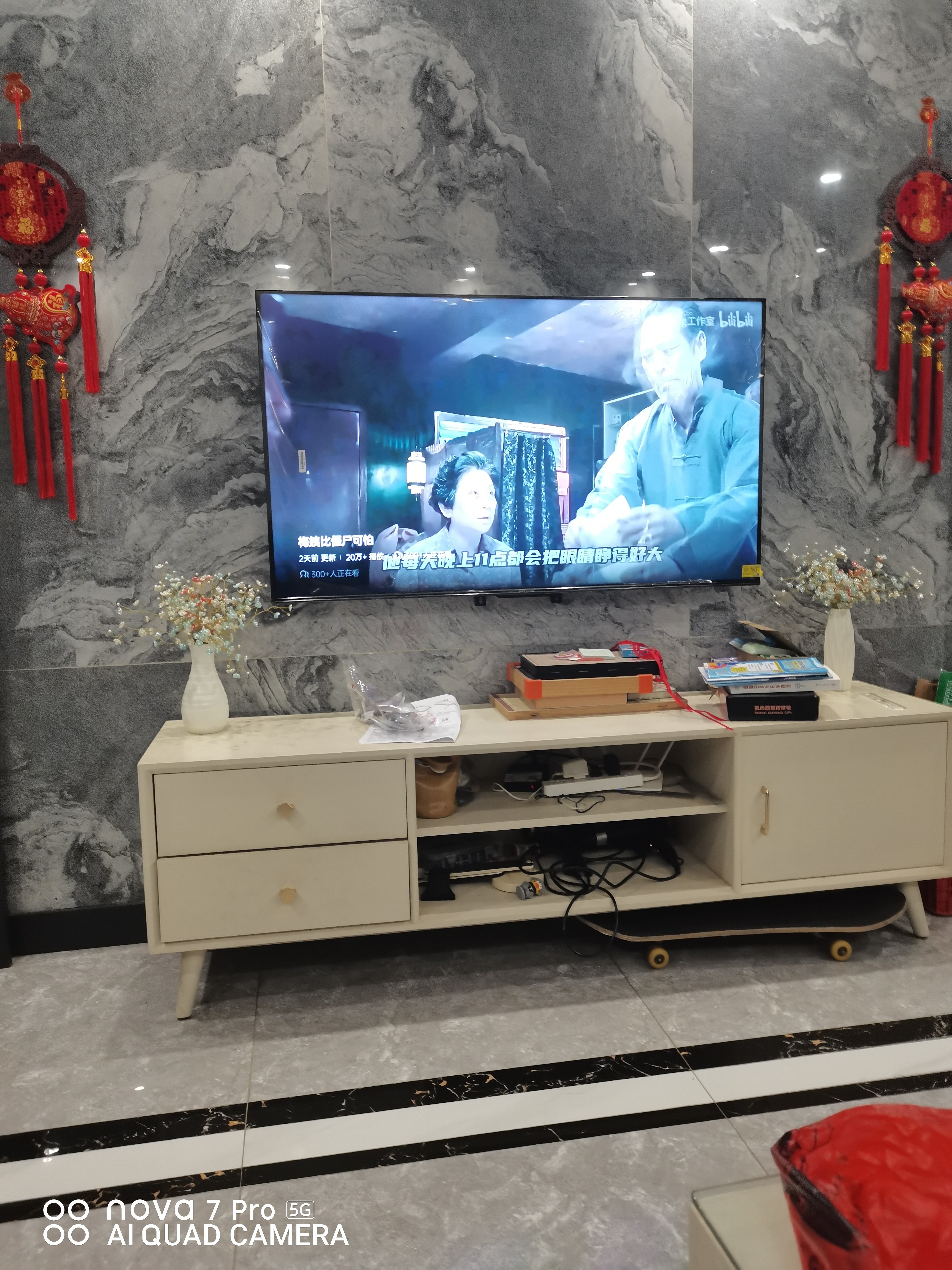 TCL雷鸟电视55英寸雀4 144Hz高刷 2+32GB 无开机广告 自定义遥控器 电视55F270C-JN 实拍图