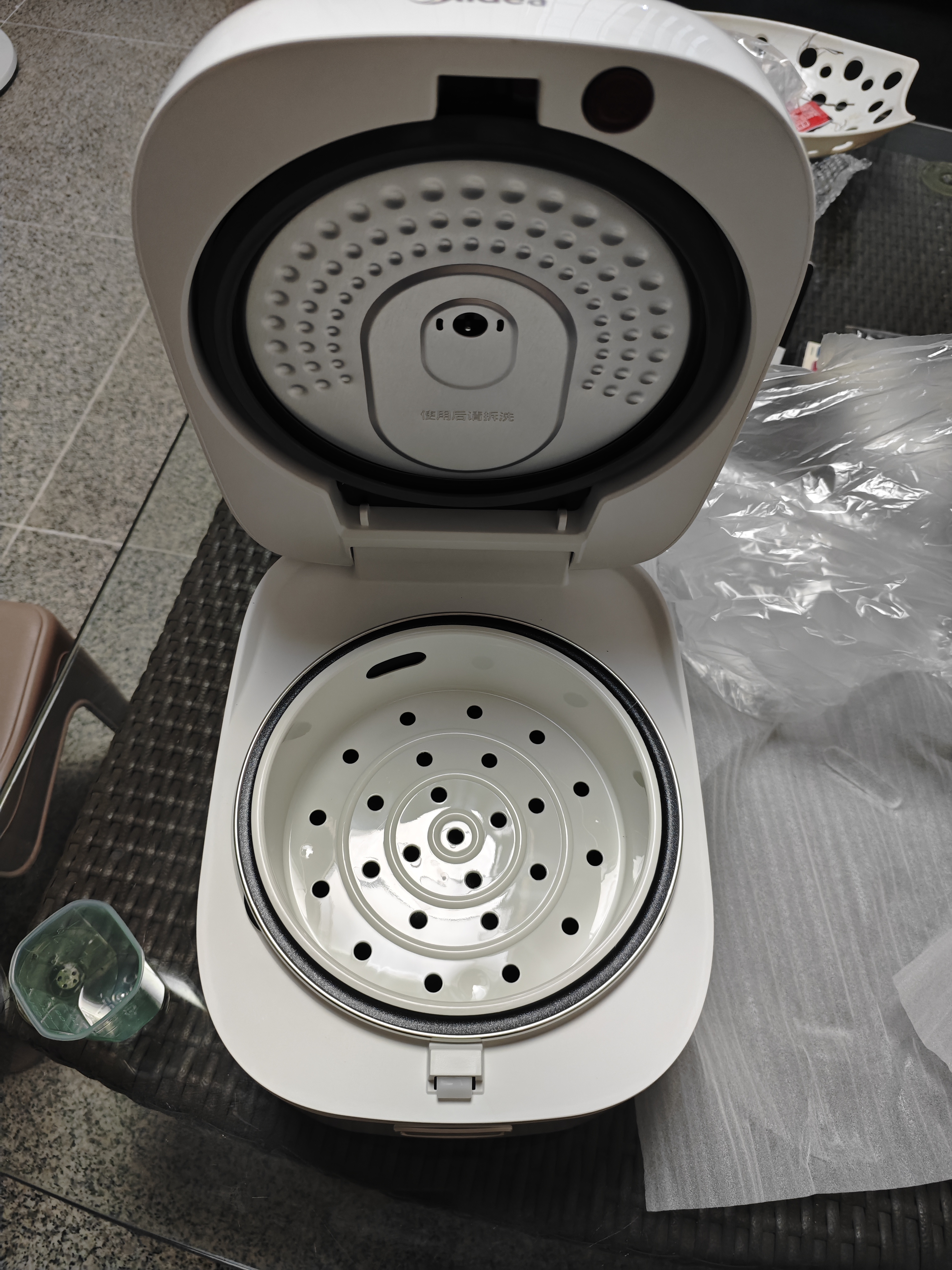 美的（Midea）电饭煲家用智能HI电饭锅2-3-4-5-6人IH电磁加热大火力快煮精钢厚釜内胆一键柴火饭3L IH饭煲白色(2-6人)- 3L 实拍图