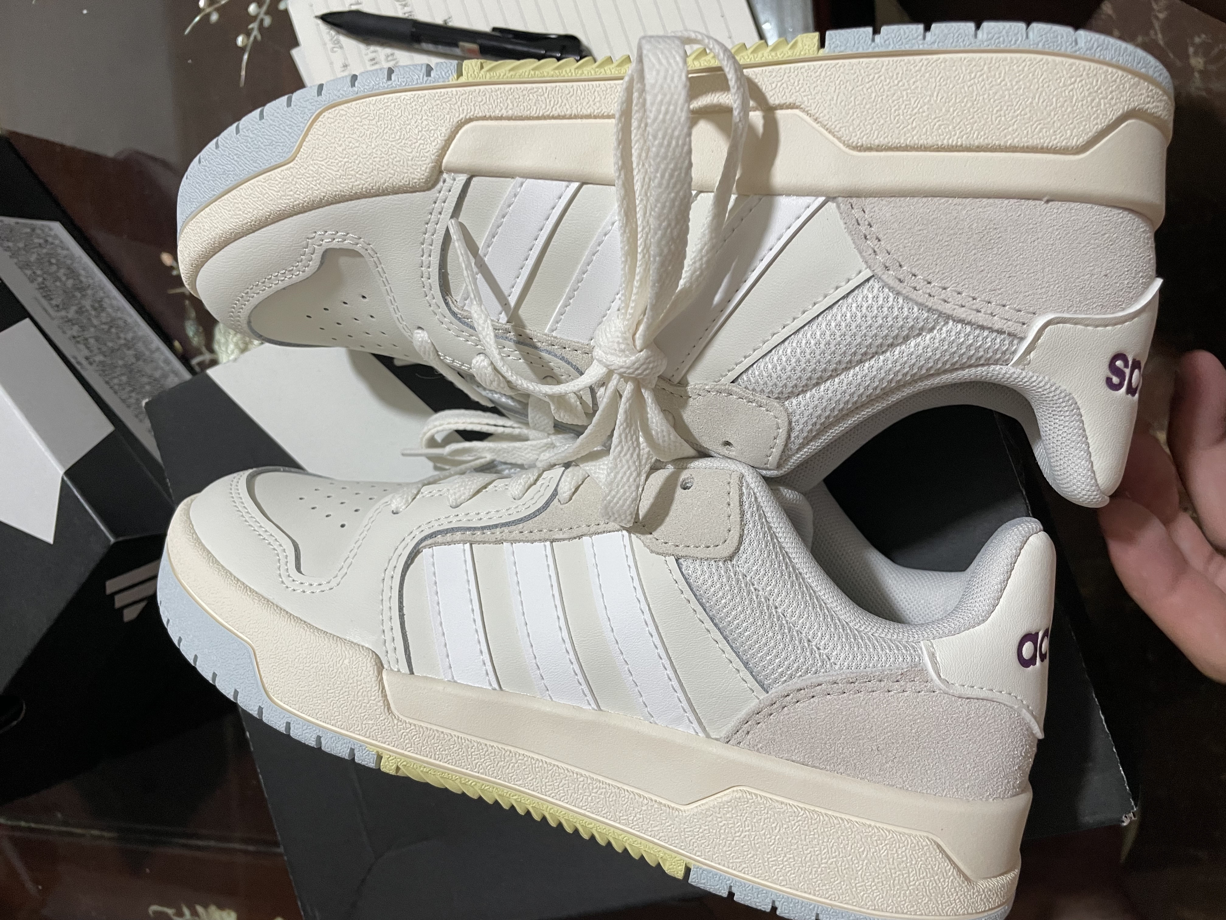 adidas ENTRAP美式校园风运动少年感复古篮球风板鞋男女阿迪达斯 米白色/灰色   38 实拍图
