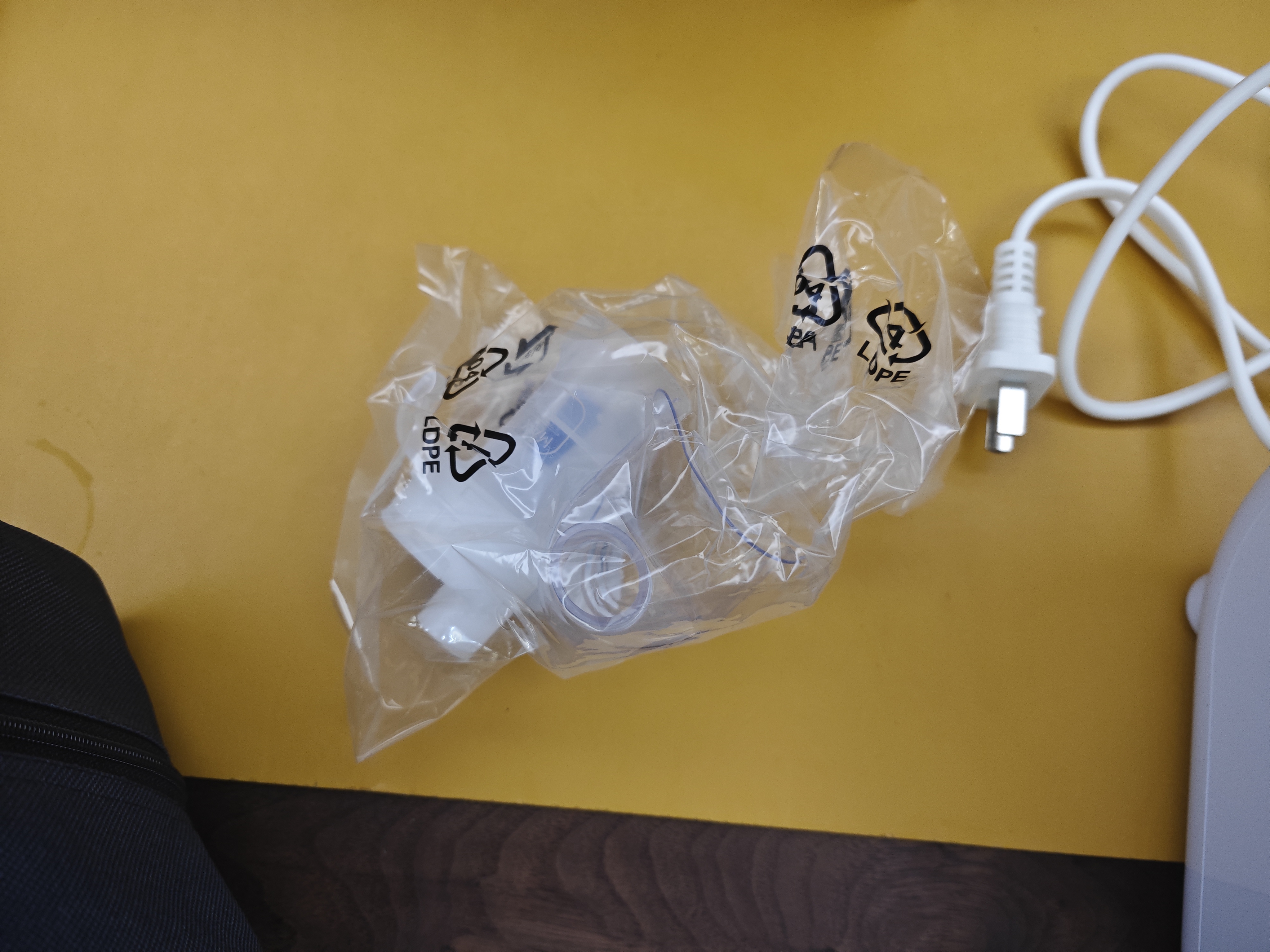 欧姆龙（OMRON）儿童家用雾化机老人医用升级轻音款压缩式雾化器CN701 实拍图