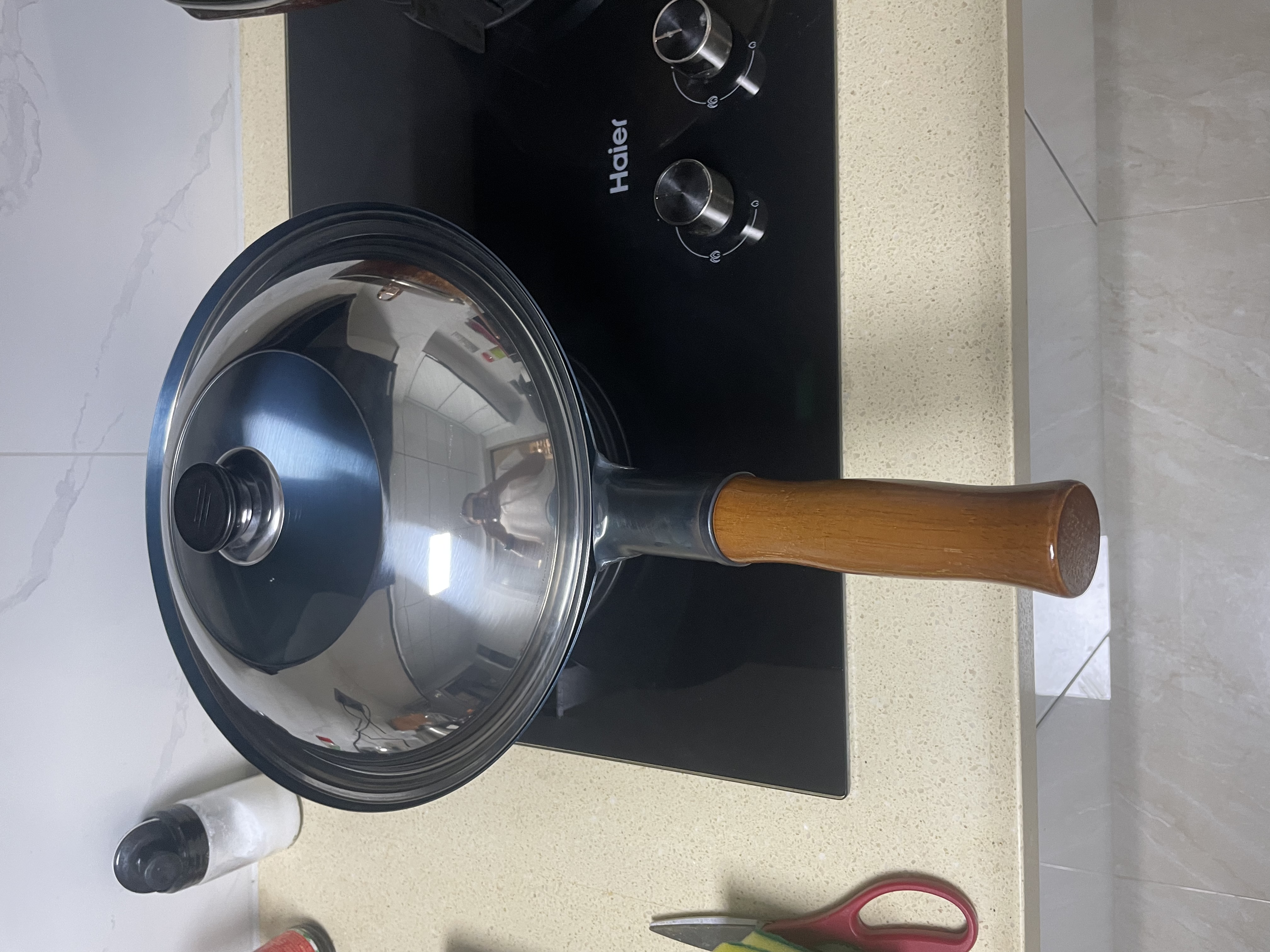 荣事达（Royalstar）章丘手工锻打铁锅老式炒锅圆底无涂层不粘炒菜锅燃气灶带盖32cm 实拍图