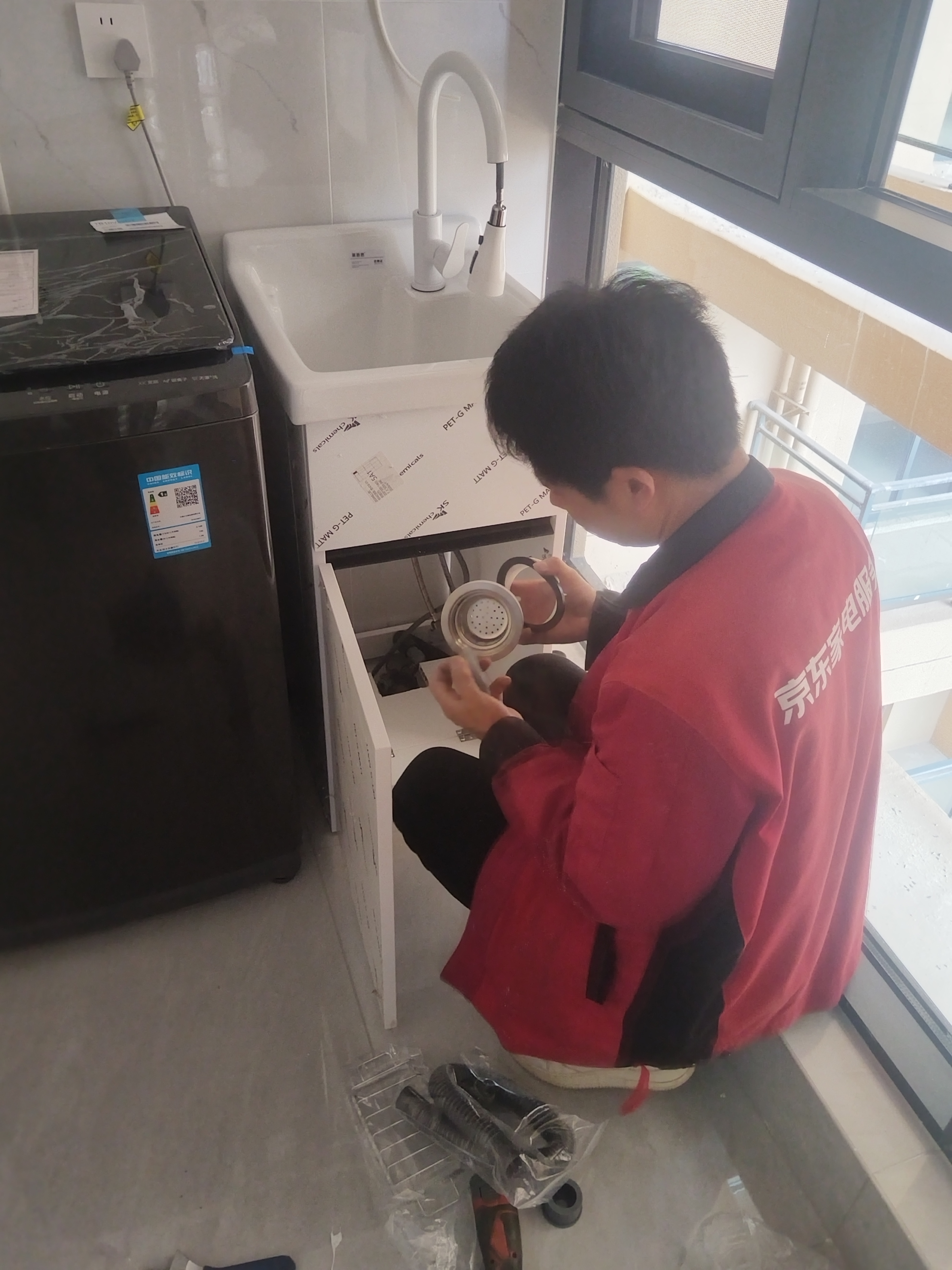 京东服务 上门安装服务 卫生间洗手间卫浴类安装服务 一体成型面盆安装 实拍图