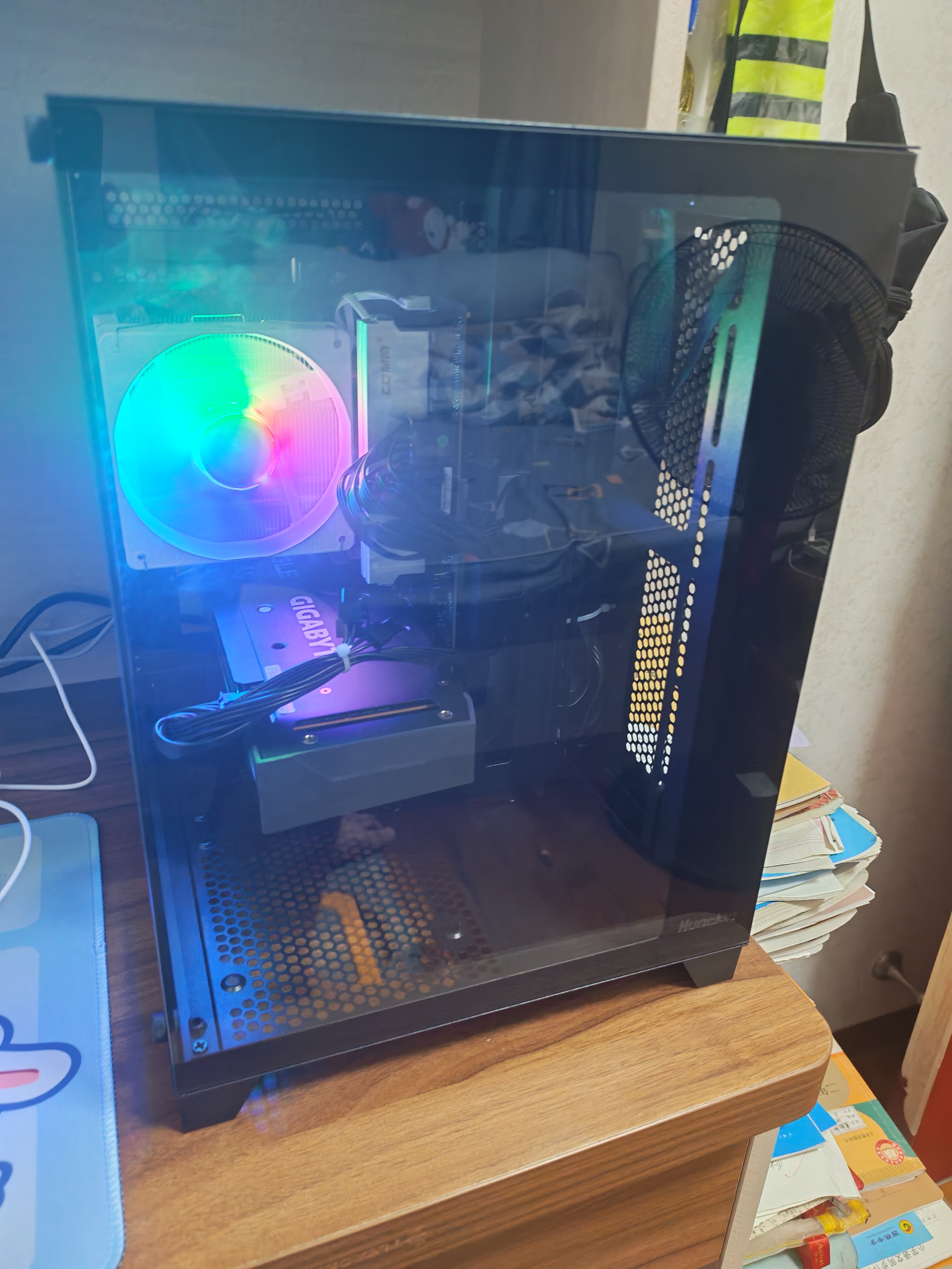 微星品牌游戏主机 酷睿i5 12600KF/14600KF/RTX4060/5060/5060TI海景房主机DIY台式电脑整机组装电脑 配一加强 12600KF 超频神U+RTX5050 实拍图