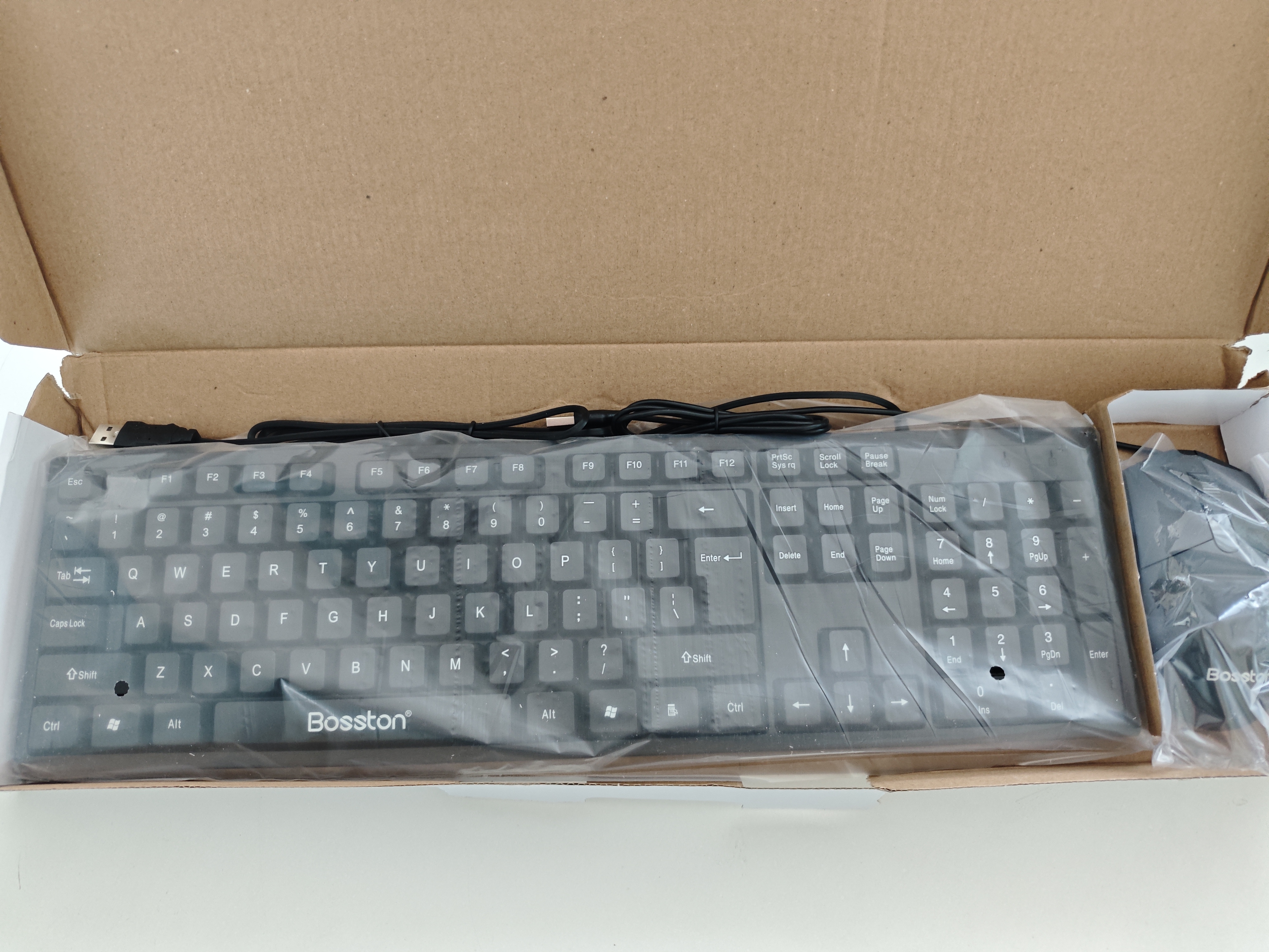 华硕（ASUS）【14代酷睿i7】台式电脑主机独显商用办公电脑商务家用游戏设计渲染企业补贴组装电脑整机全套 一：酷睿i5丨16G丨756G丨商务办公独显 华硕主机+24寸显示屏全套【高清蓝光护眼】 实拍图