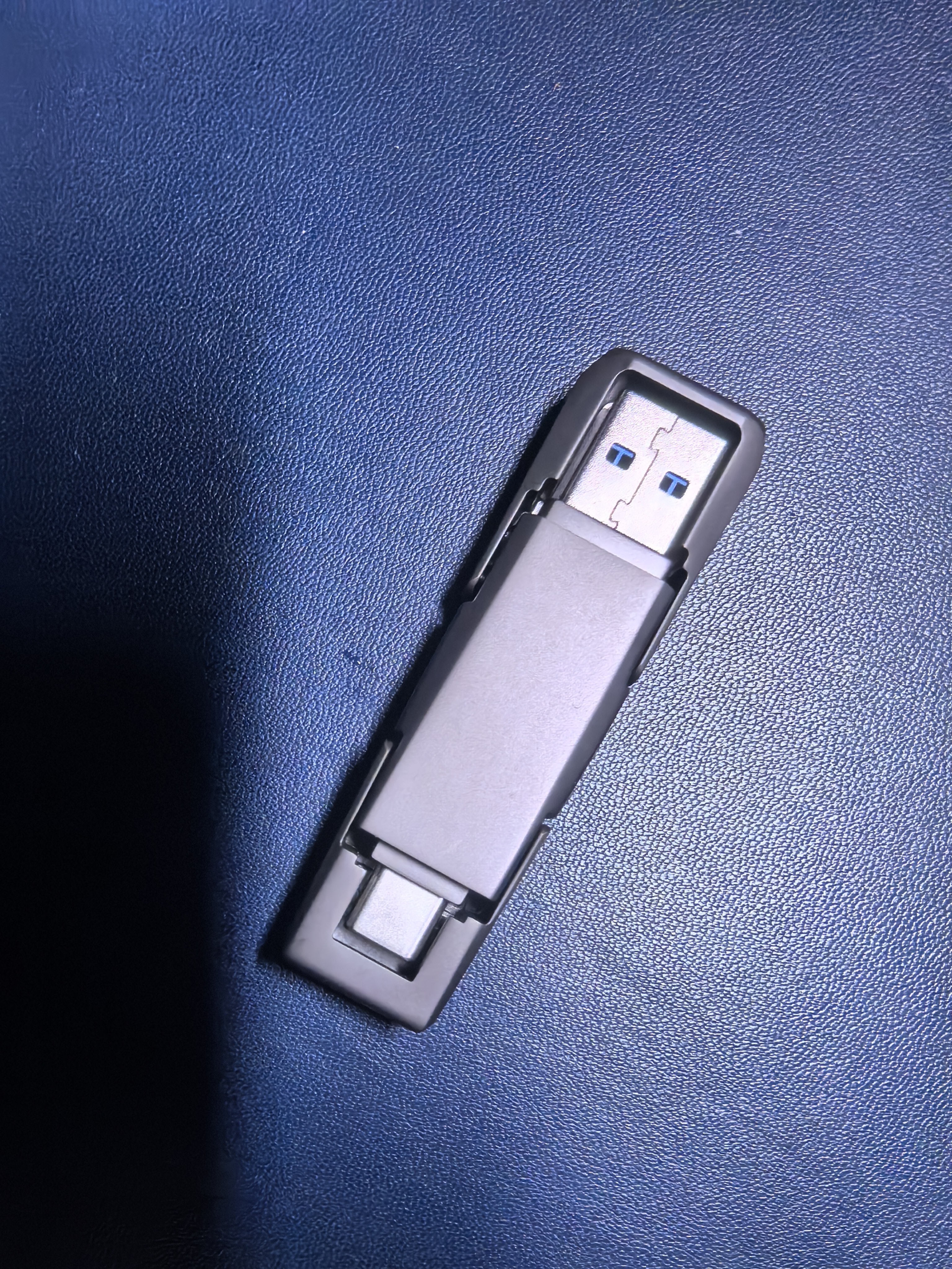 海康威视（HIKVISION）1TB USB3.2 Type-C双接口高速固态U盘S980读速1000MB/s适用华为苹果iPhone手机电脑两用移动优盘 实拍图