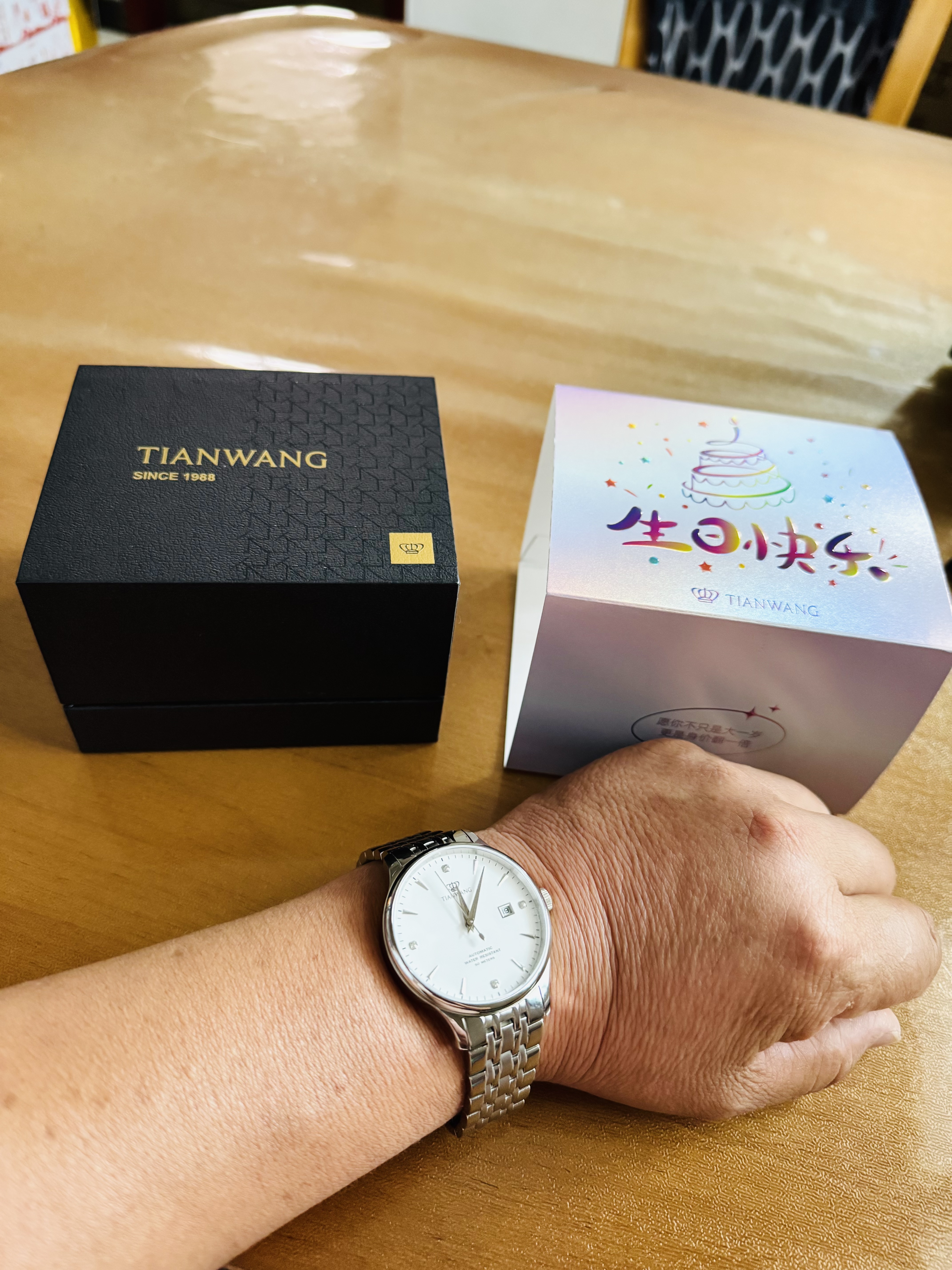 天王（TIAN WANG）手表男士【生日快乐礼盒】昆仑系列机械男表白色GS5876S.D.S1.W-1 实拍图