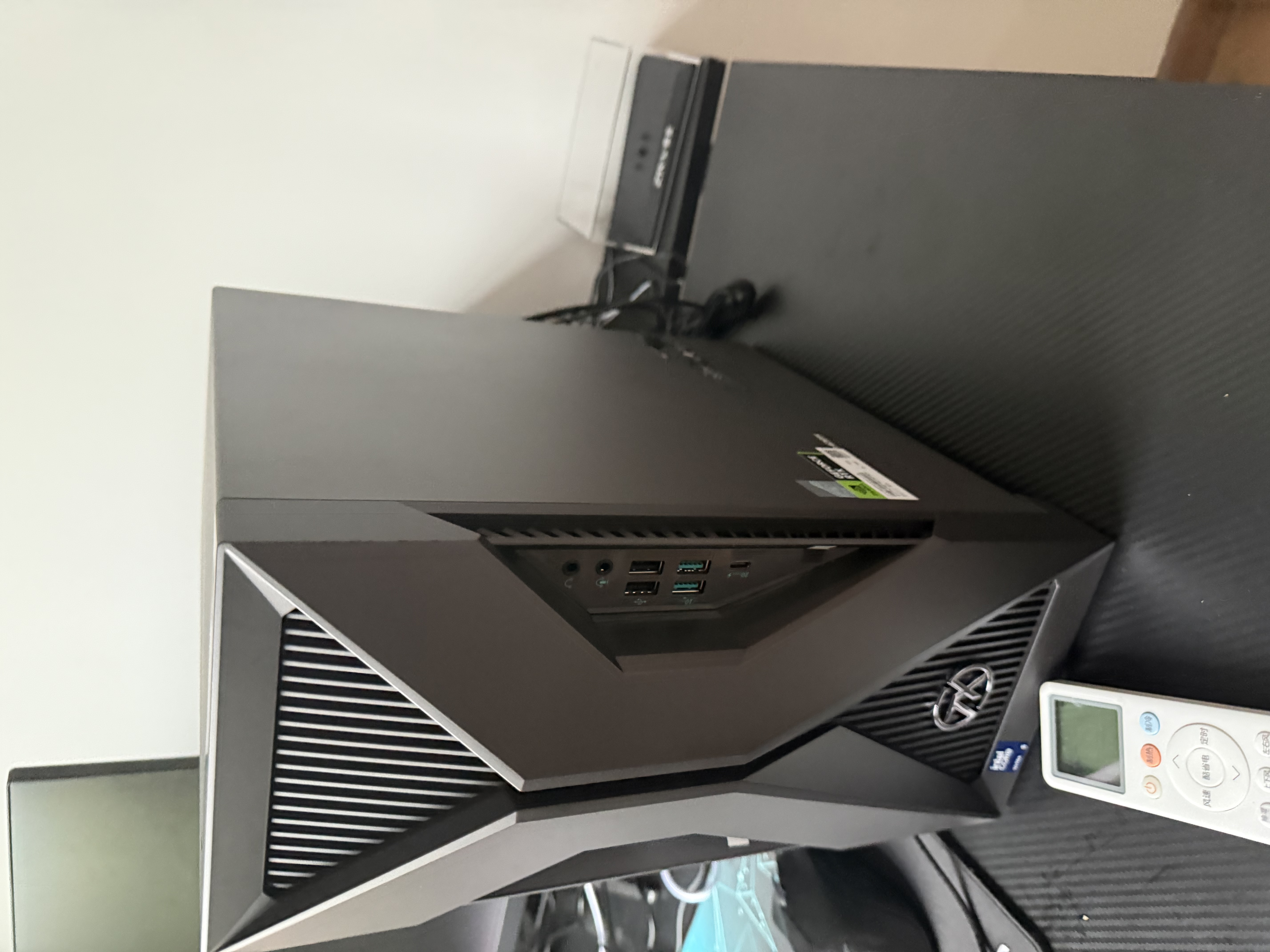 华硕天选6X 16L台式机游戏主机台式电脑（酷睿U5-225F RTX5060Ti-8GB显卡 16G DDR5 1TB SSD） 实拍图