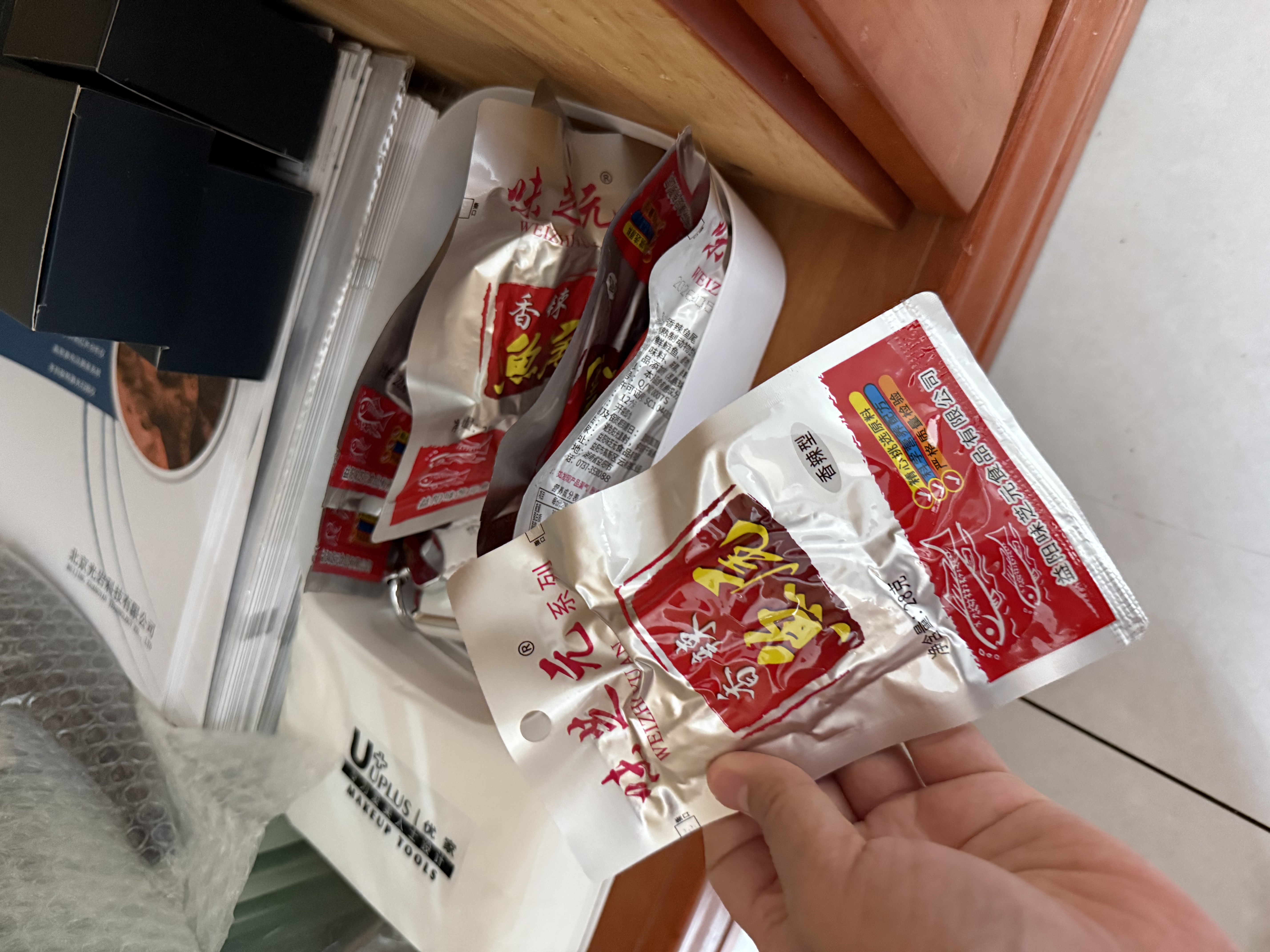 味芝元香辣鱼排鱼尾组合504g（鱼排*9+鱼尾*9） 湖南特产鱼尾鱼干小鱼仔 实拍图