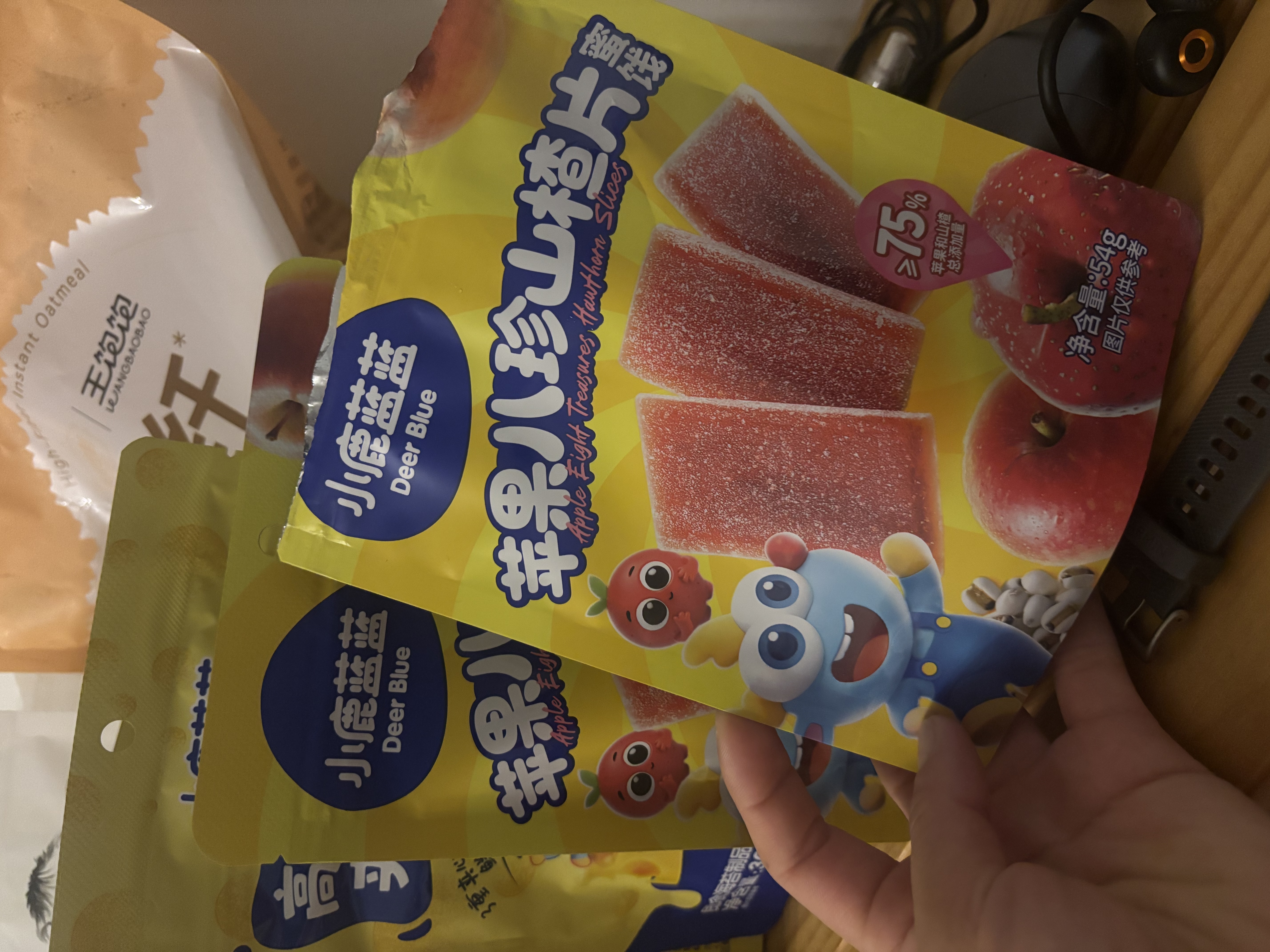 小鹿蓝蓝【0添加蔗糖】苹果八珍山楂片果片山楂条宝宝儿童零食54g 实拍图