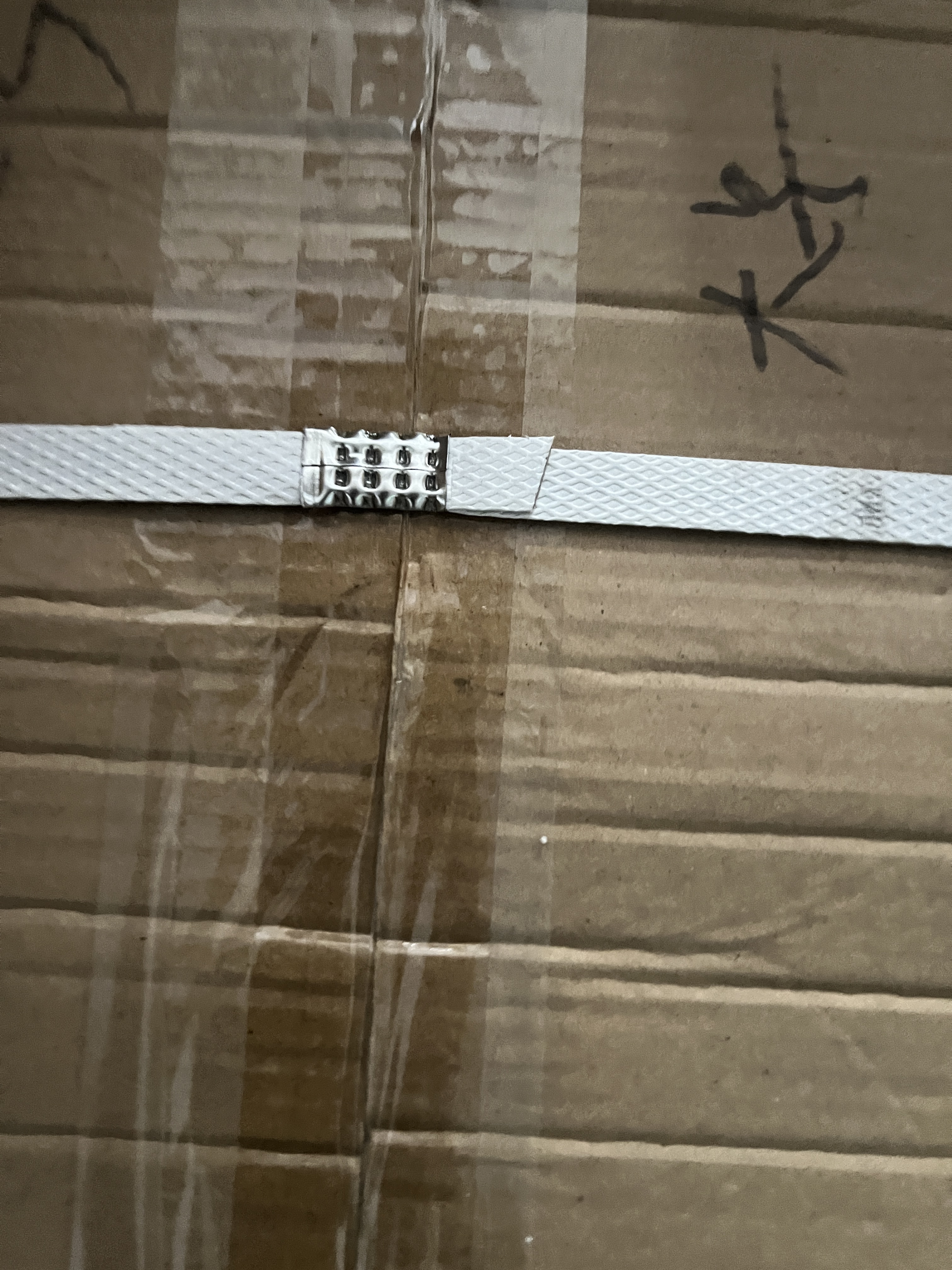雅鹤手动打包机 纸箱包装专用 手工带打包机 包装机适用于12-16mm 1650包装扣/盒200个（京东物流） 实拍图