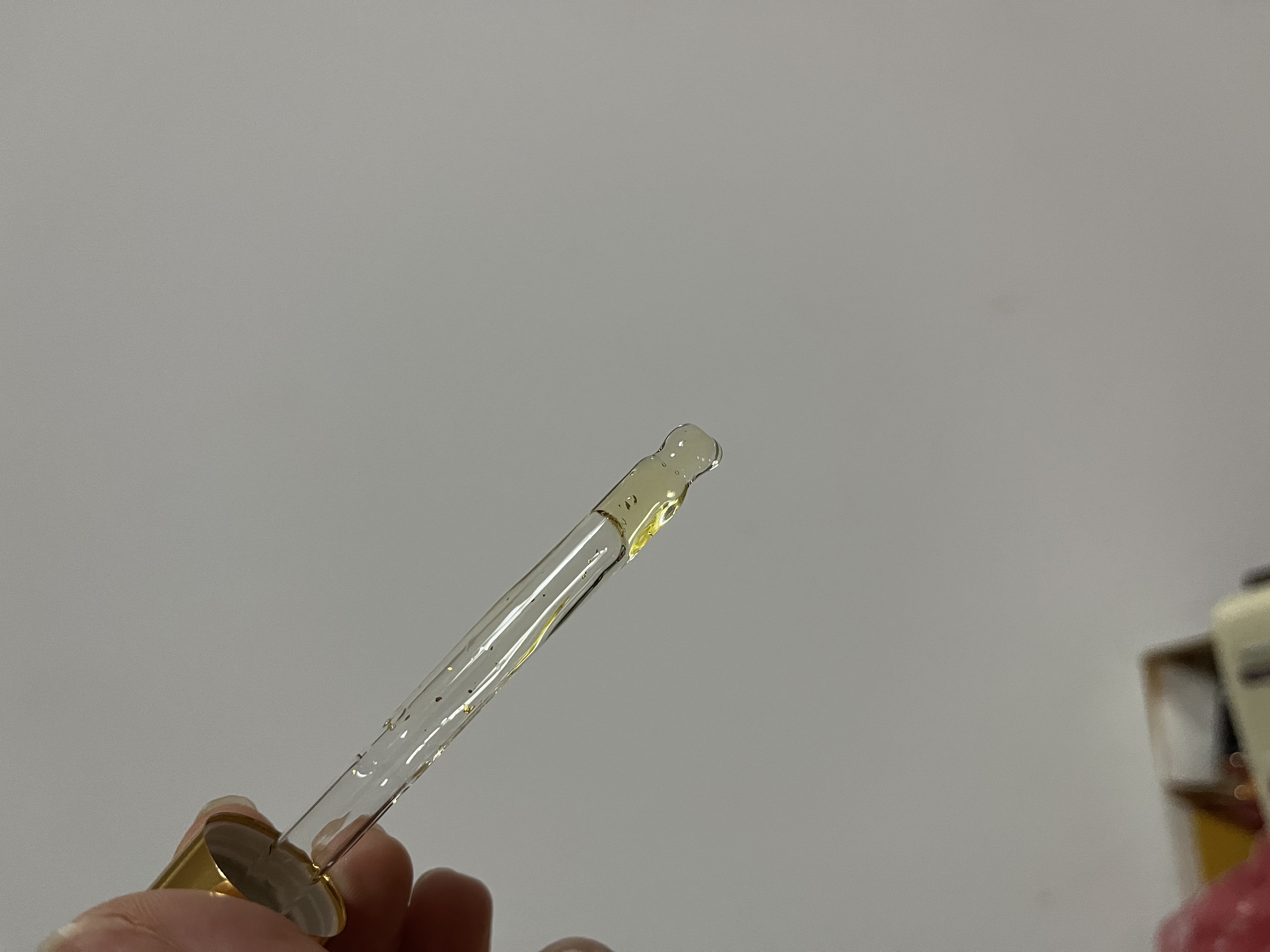 馥珮【焕颜小金瓶】人参鎏金多肽精华液50g保湿抗皱紧致精华官方正品 实拍图
