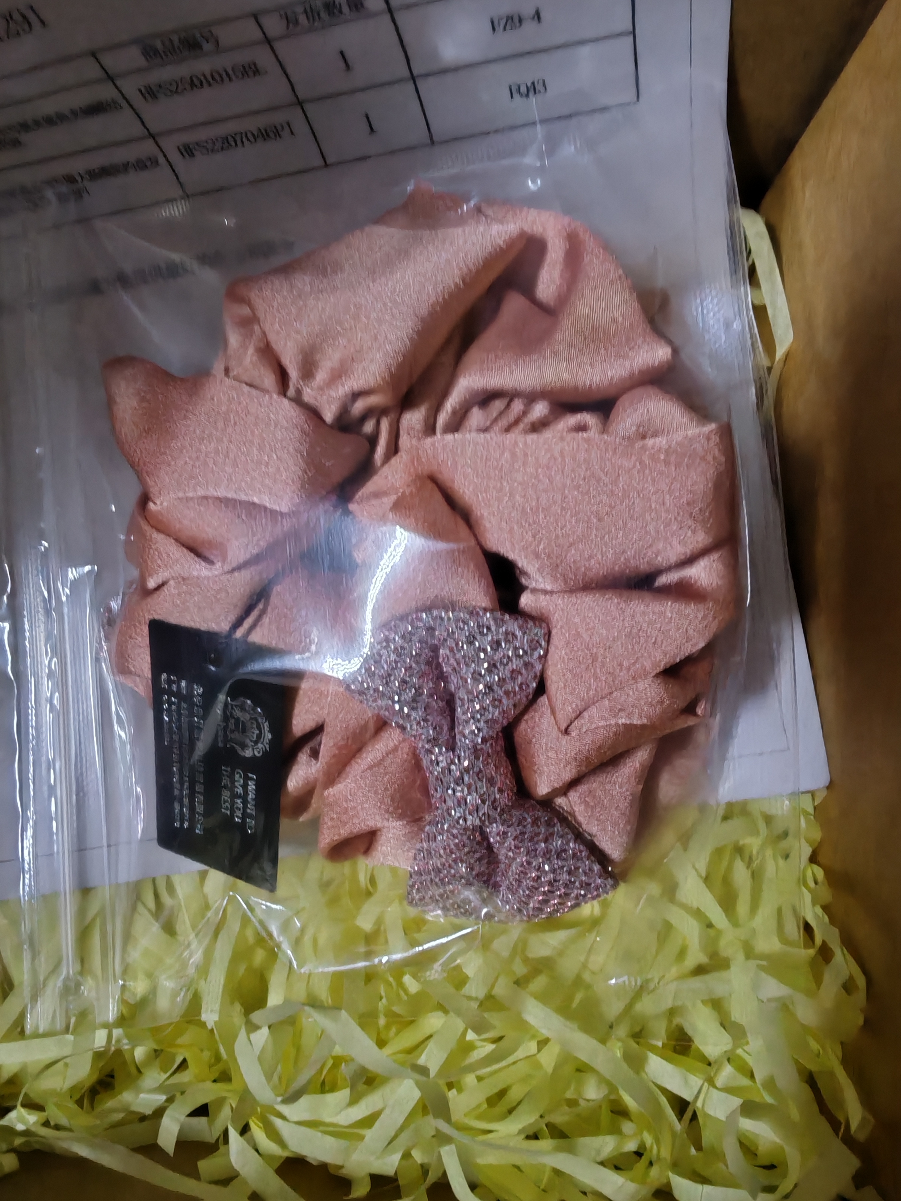 Royal sasa皇家莎莎头饰唯美蝴蝶发圈大肠圈简约盘发布艺扎头发皮筋头花发饰 粉色PI 实拍图