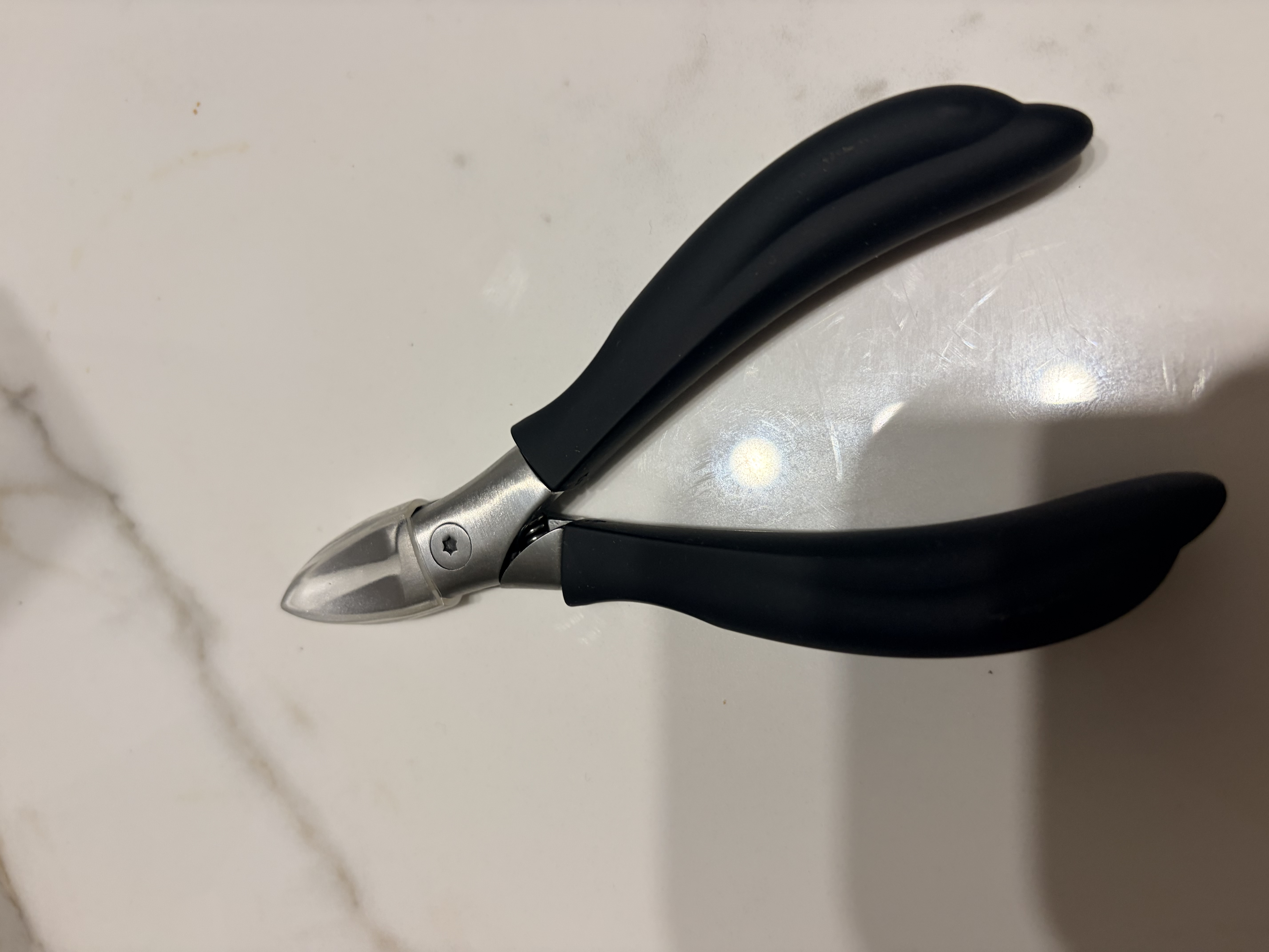 京东京造 锋刃系列 甲沟专用剪刀原装斜口指甲刀家用鹰嘴指甲钳修脚神器 实拍图