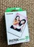 富士（FUJIFILM）【出游季】instax迷你拍立得相机专用3寸拍立得相纸适用mini7+/41/99/evo/13/12/liplay+等型号 20张mini白边相纸+相册*2+相纸边框贴纸*3 实拍图