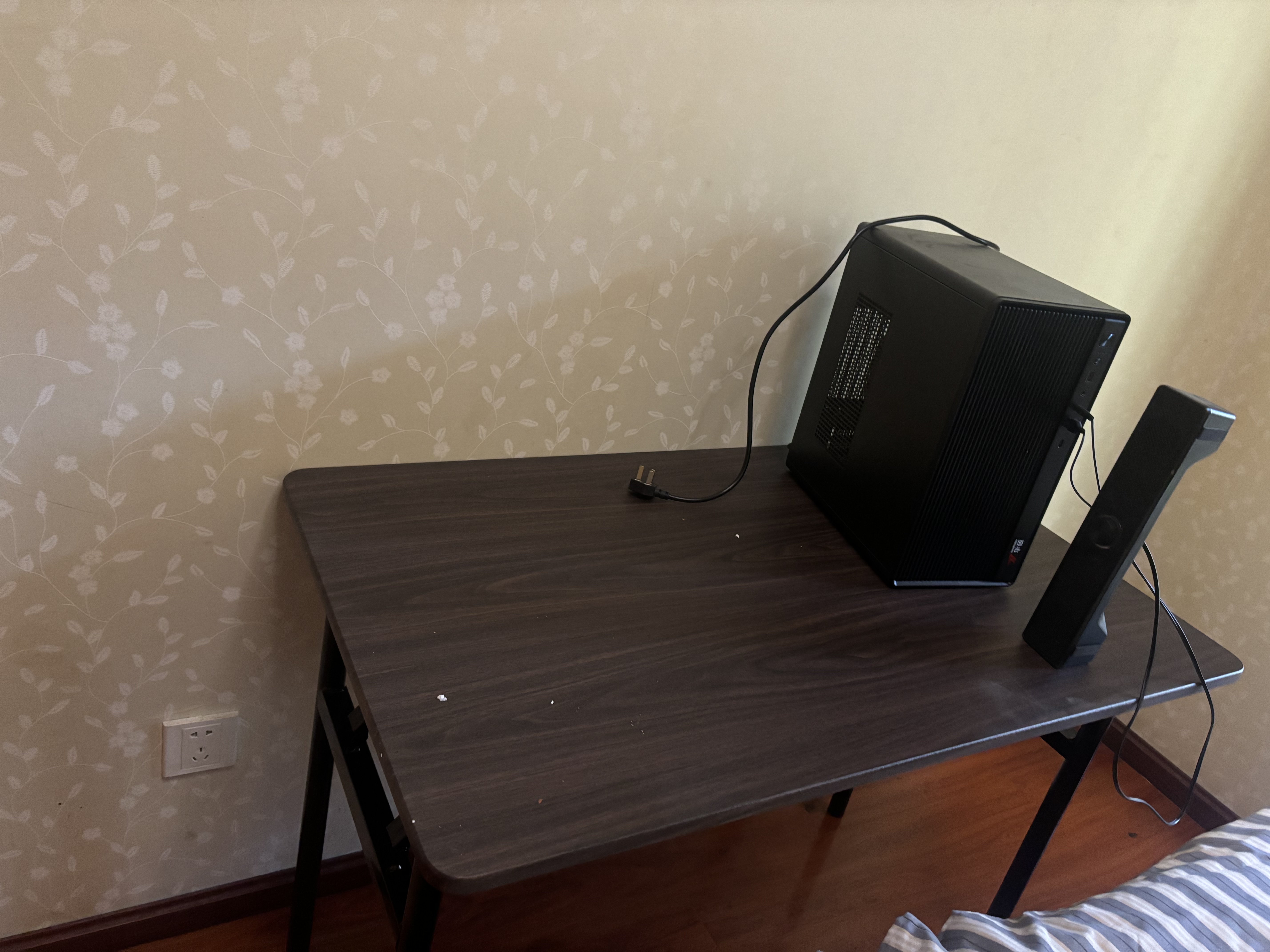瑶颖电脑桌折叠桌电竞办公桌家用学生书桌学习桌YLZ11胡桃色100*60cm 实拍图