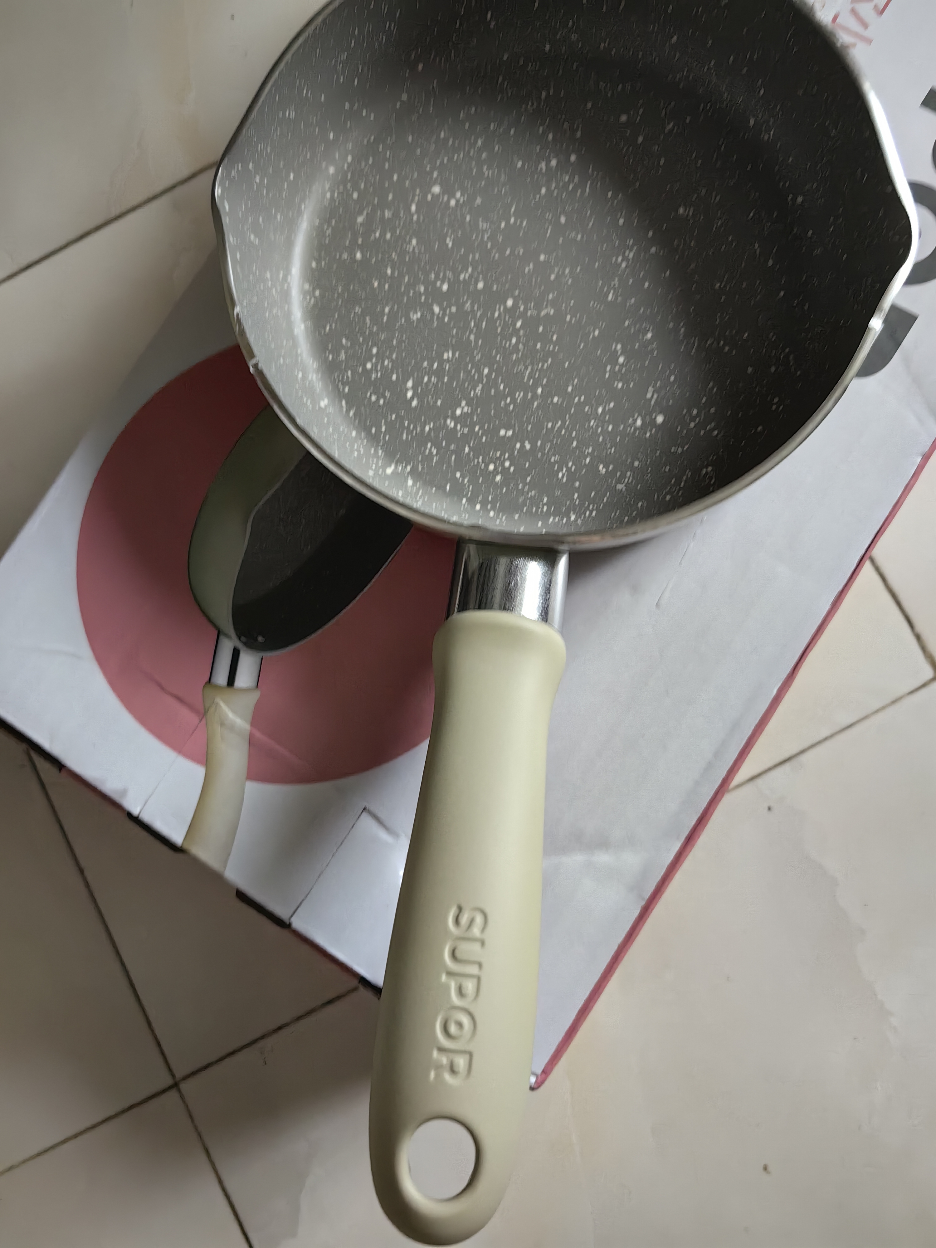 苏泊尔（SUPOR）小煎锅不粘锅 辅食锅婴儿 早餐煎蛋煎锅磁炉通用16cm 锅铲套装 实拍图