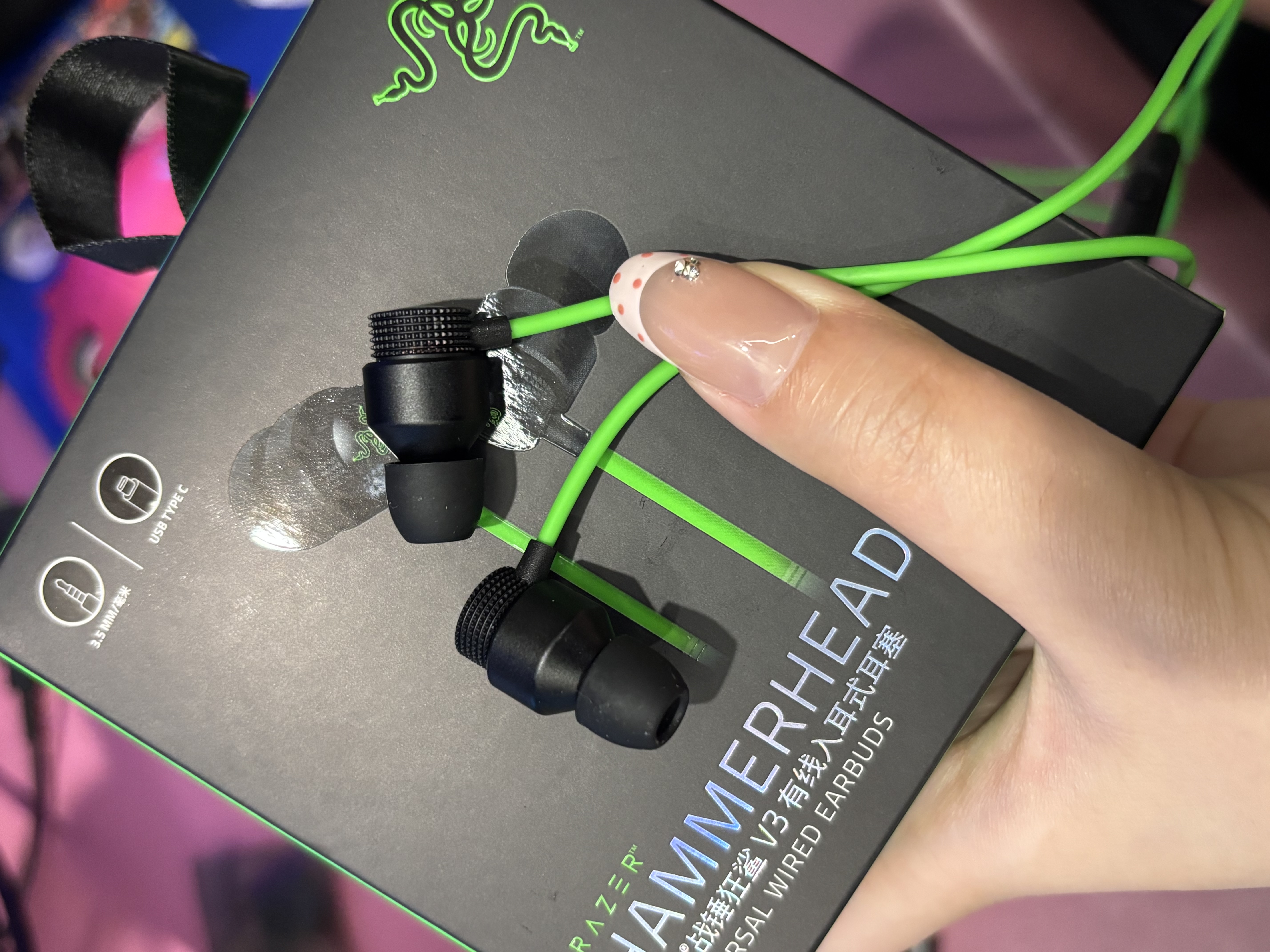 雷蛇（Razer）战锤狂鲨V3 有线入耳式耳机耳塞 7.1环绕声 吃鸡神器 三角洲官方指定 Type C（赠THX软件 可调EQ） 实拍图