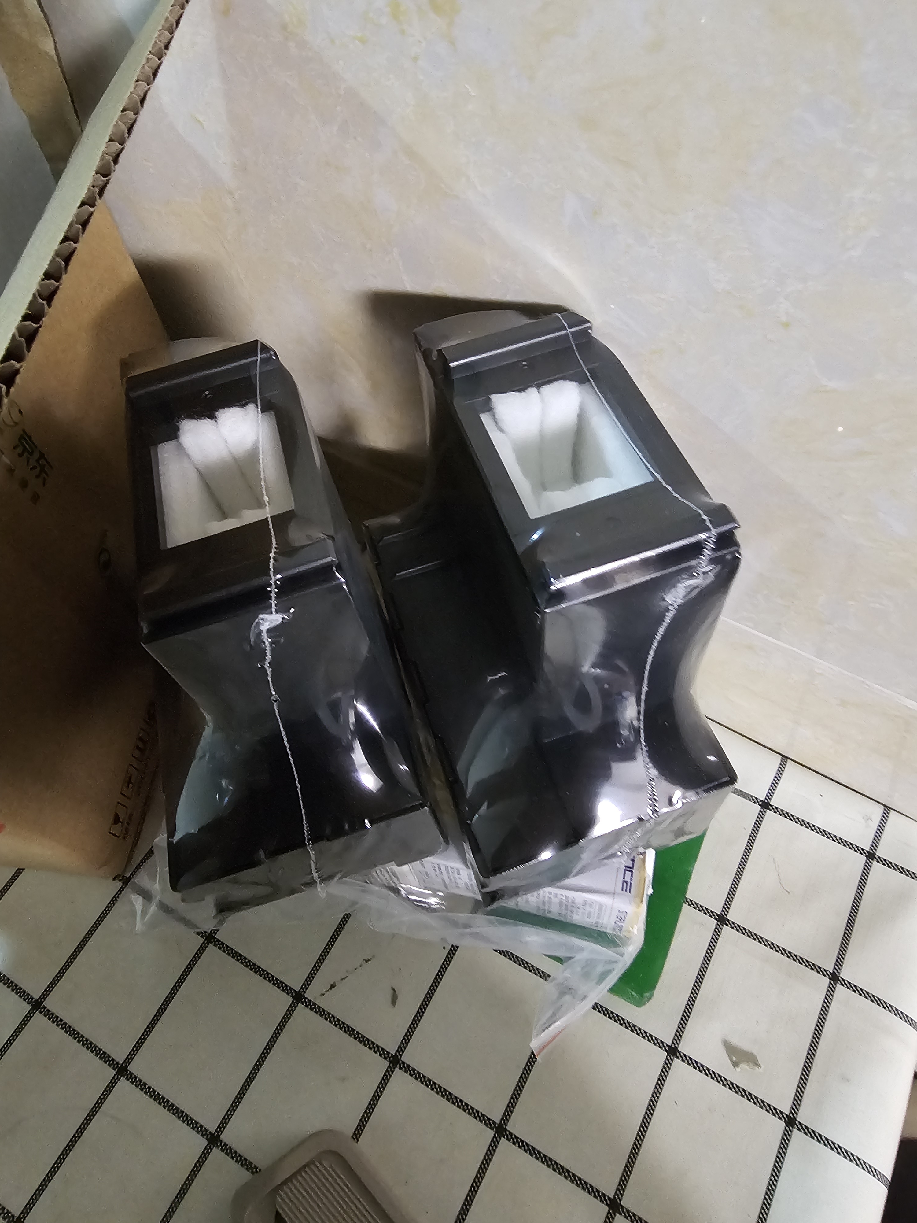 V4INK t04d1维护箱2支 适用爱普生L4168维护箱L6178废墨垫L6168废墨仓L6198 L4266 L4153 L4158废墨盒EWMB2 L6268 实拍图