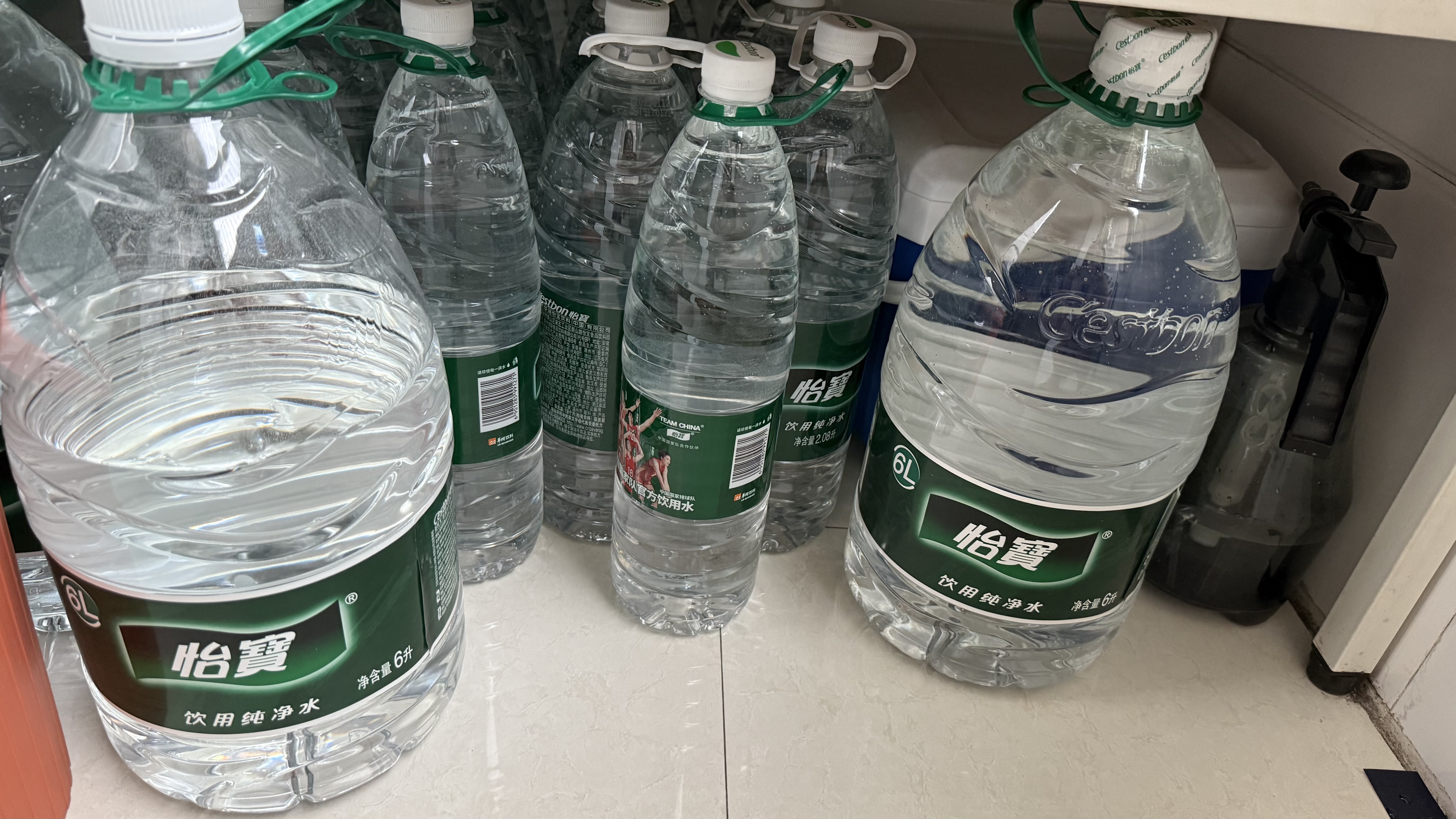 怡宝 饮用水 纯净水6L*3桶装水 整箱装 实拍图