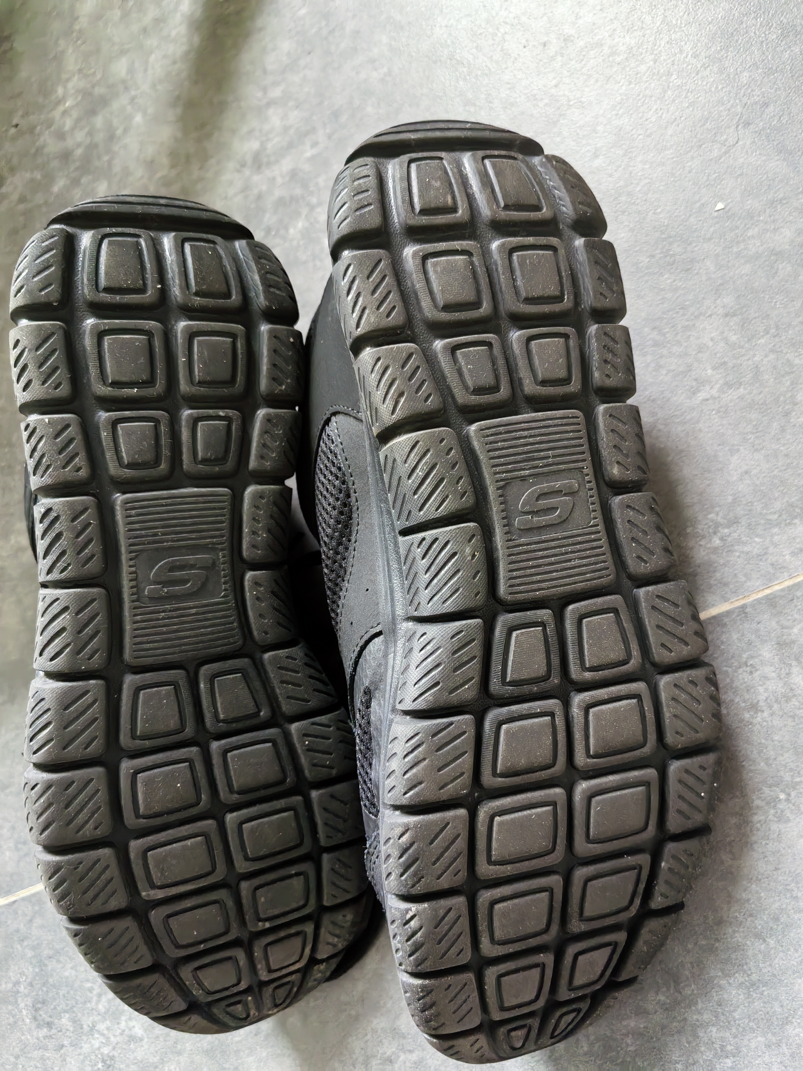 斯凯奇（Skechers）运动鞋男士夏季网面透气休闲鞋户外软底轻便跑步鞋232398 实拍图